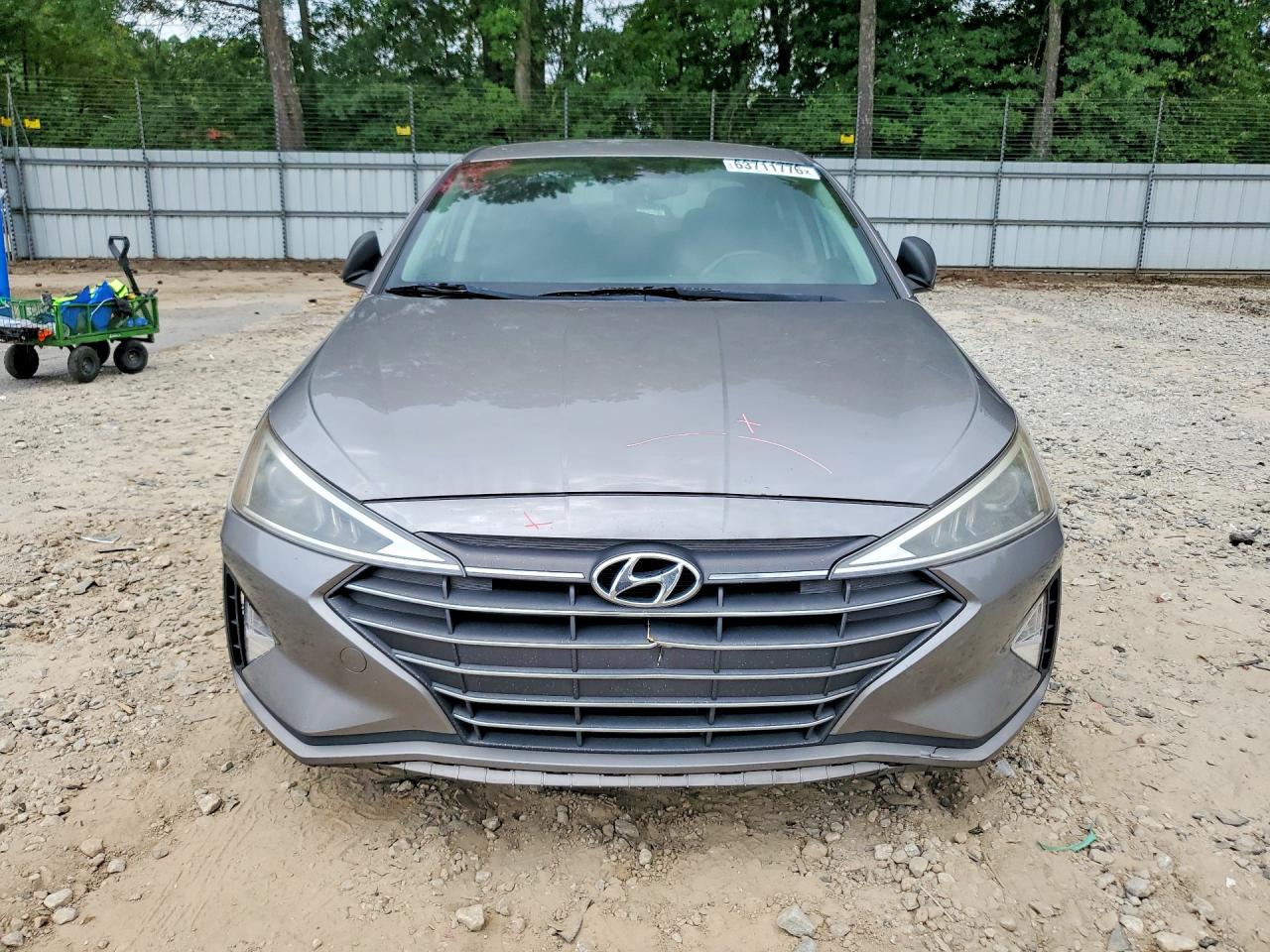 2020 Hyundai Elantra Se Gray vin: KMHD74LF6LU915366