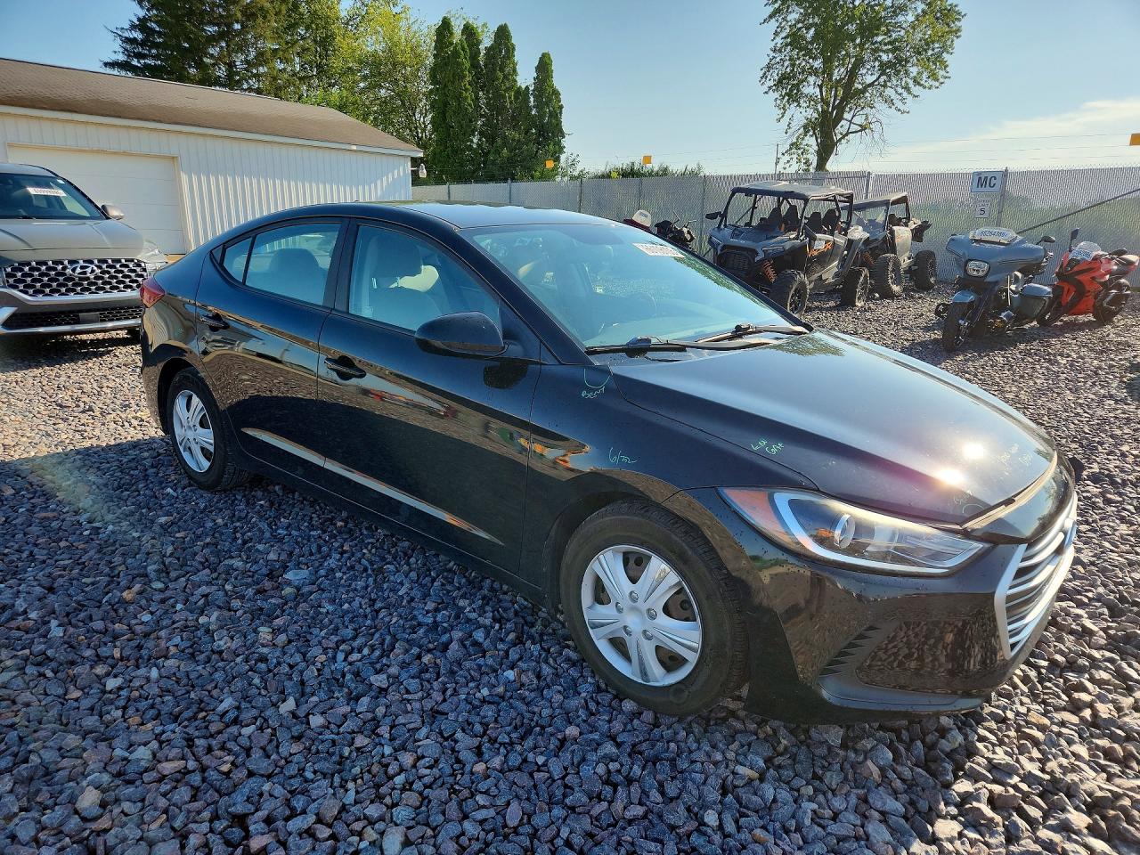 2017 Hyundai Elantra Se Black vin: KMHD74LF7HU114811