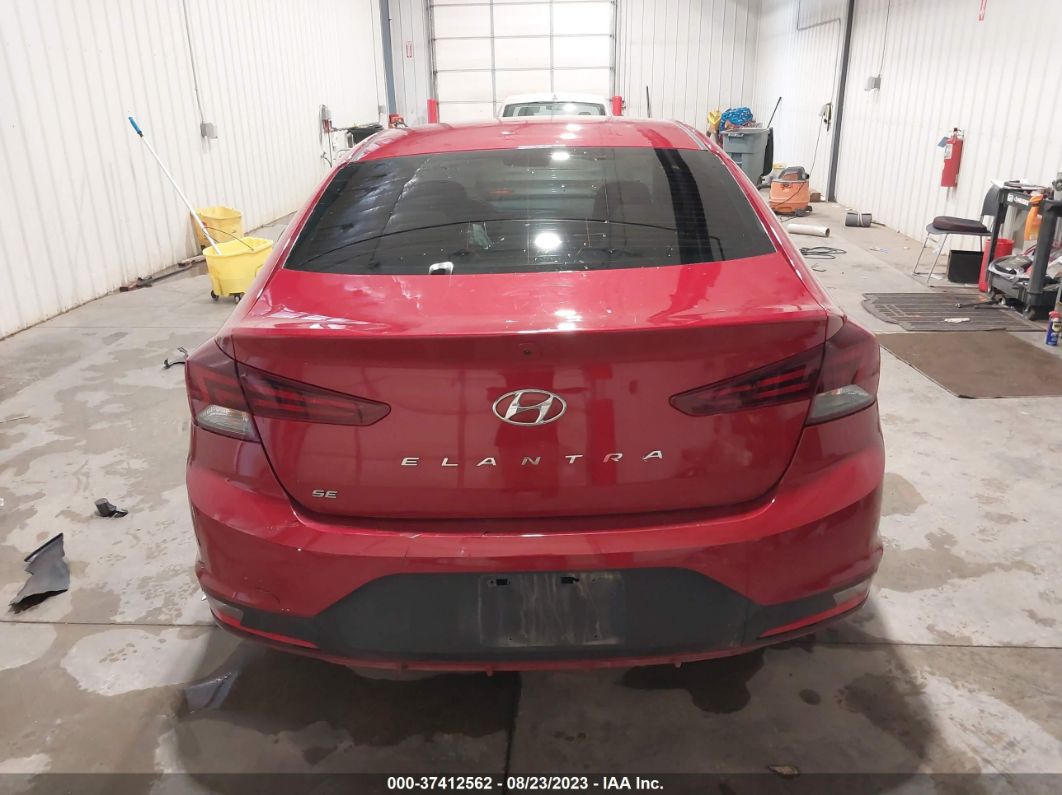 2020 Hyundai Elantra Se Red vin: KMHD74LF7LU947632