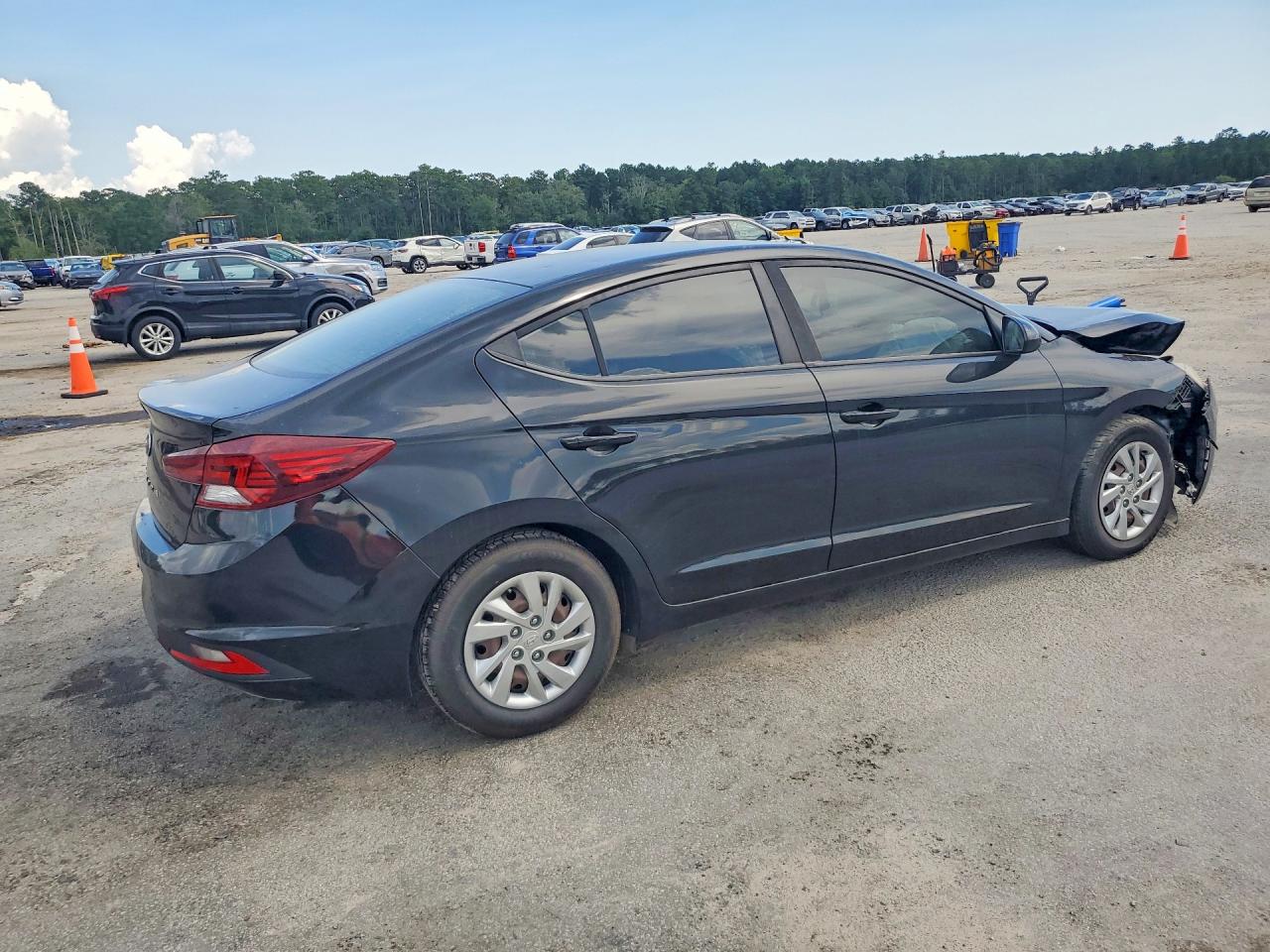 2019 Hyundai Elantra Se Black vin: KMHD74LF8KU842421