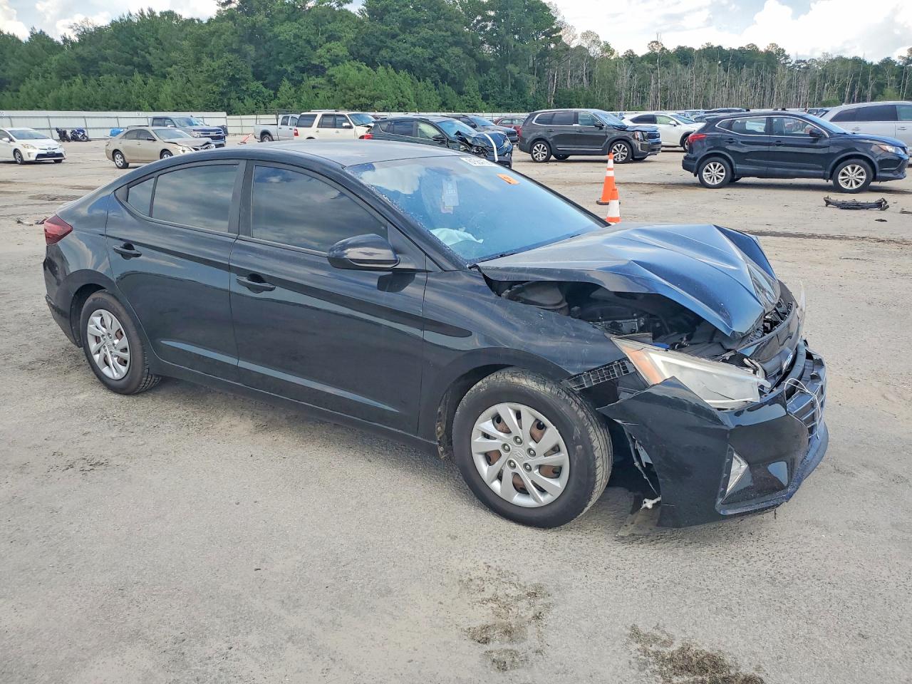 2019 Hyundai Elantra Se Black vin: KMHD74LF8KU842421