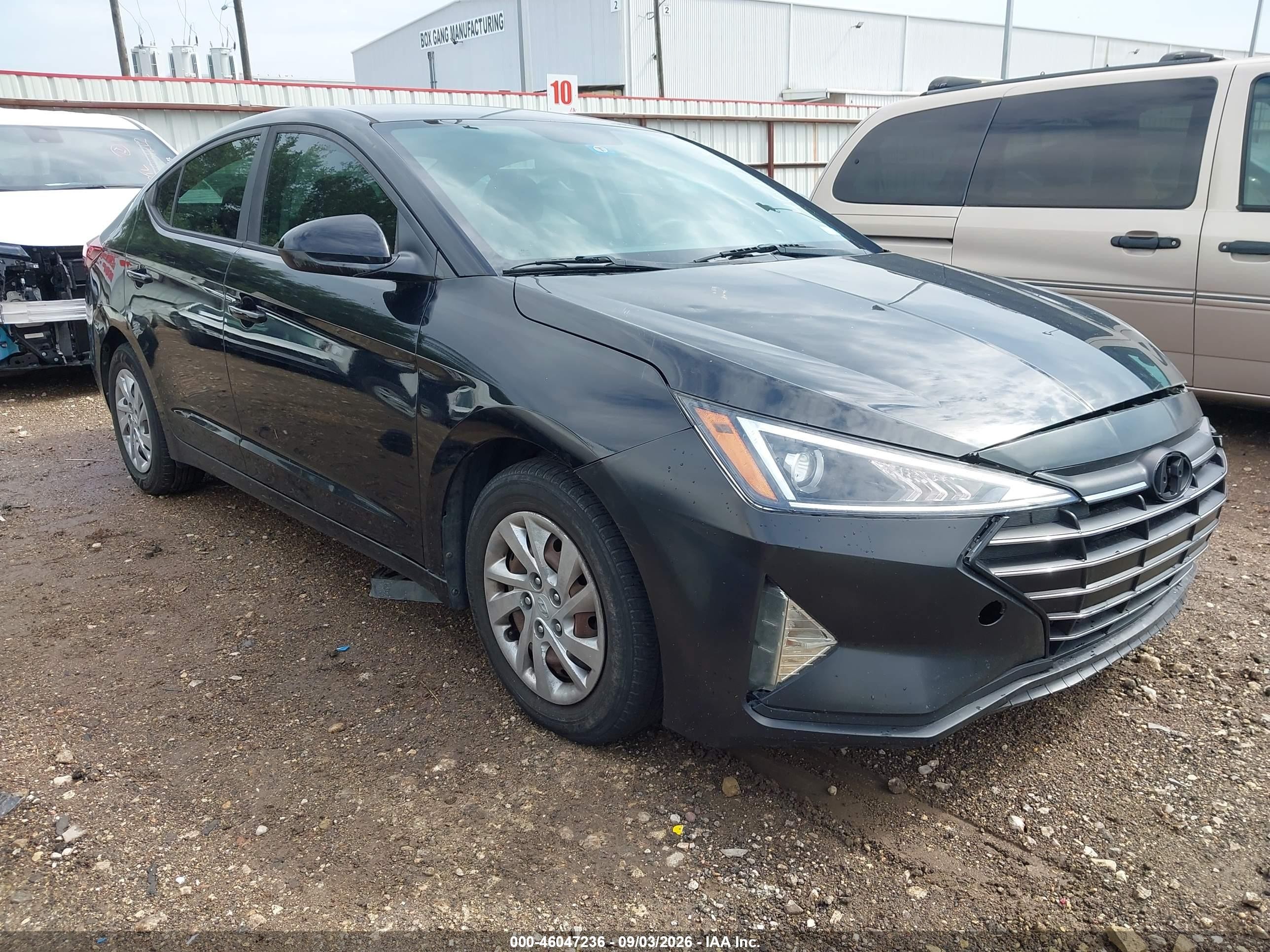 2019 Hyundai Elantra Se Black vin: KMHD74LFXKU760089