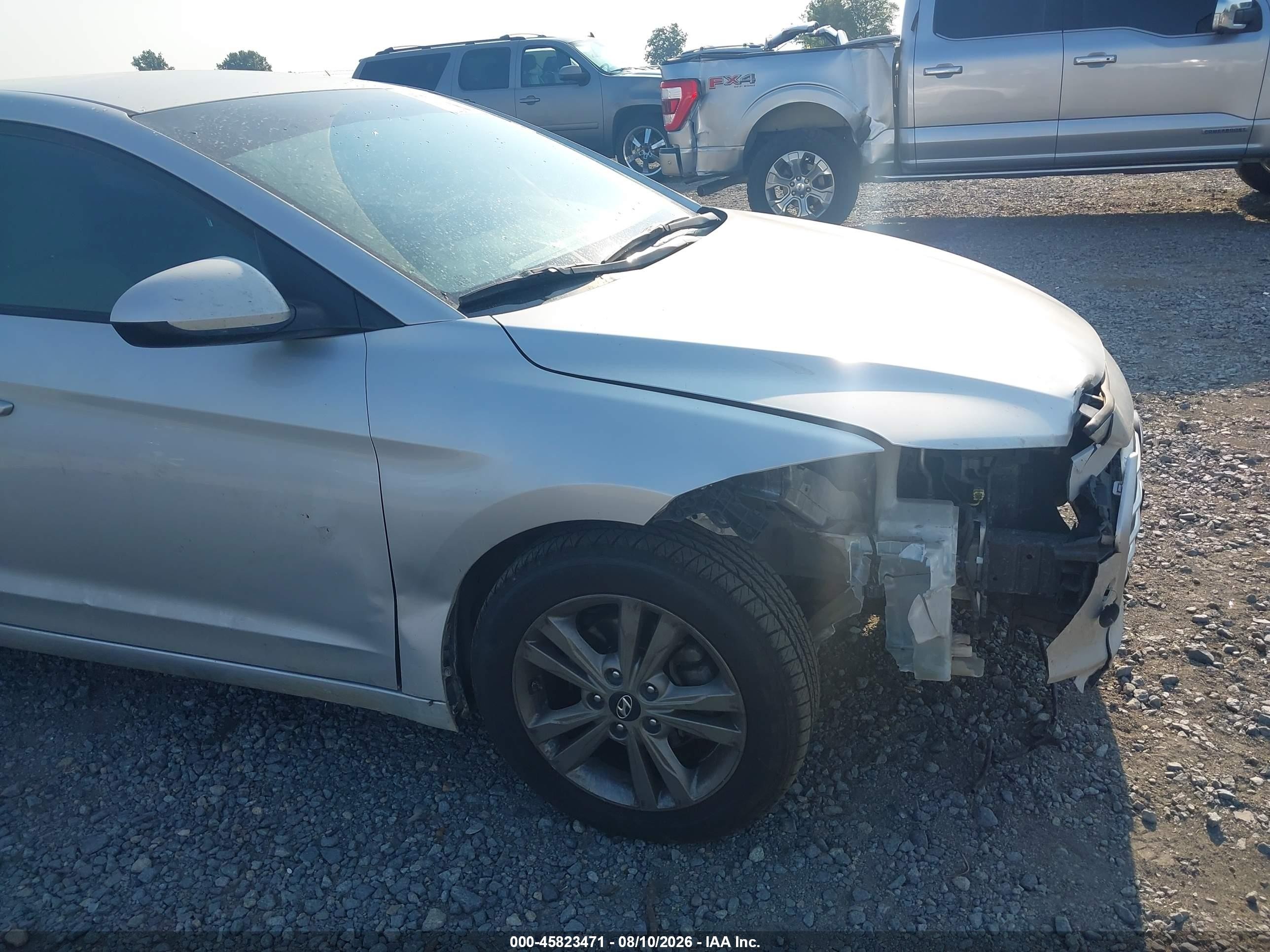 2017 Hyundai Elantra Se Silver vin: KMHD84LF0HU071975