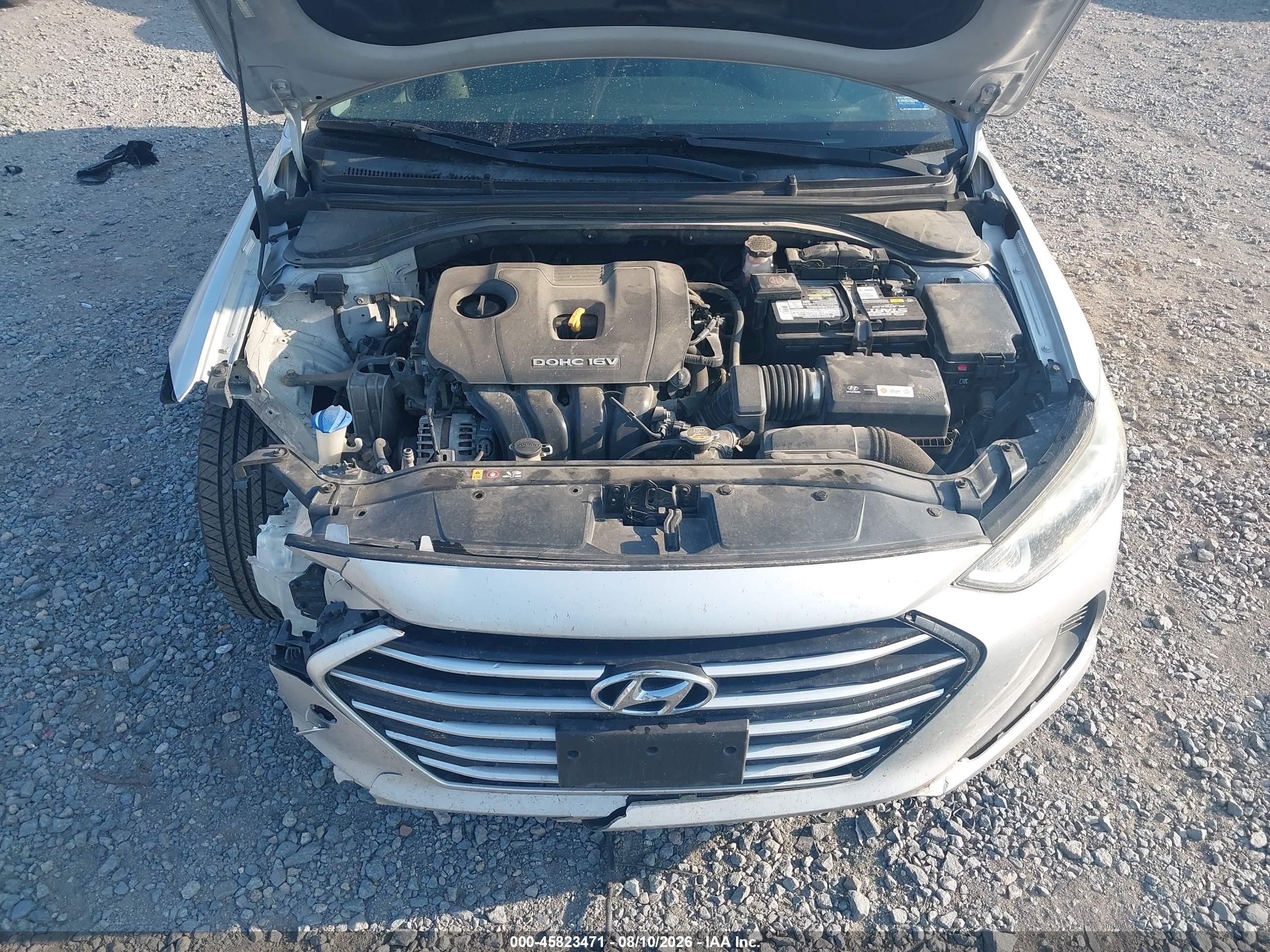 2017 Hyundai Elantra Se Silver vin: KMHD84LF0HU071975