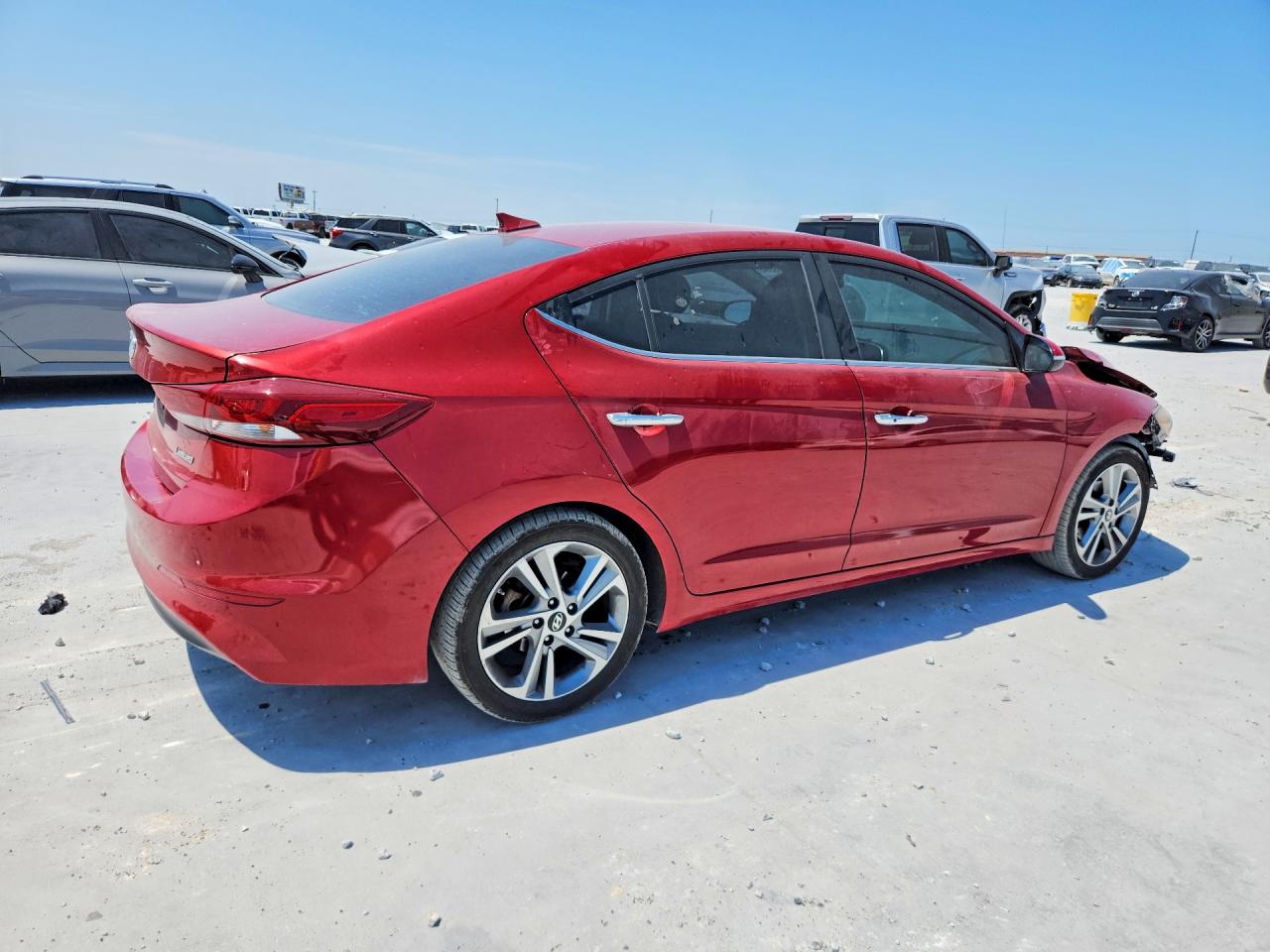 2017 Hyundai Elantra Limited Red vin: KMHD84LF0HU160770