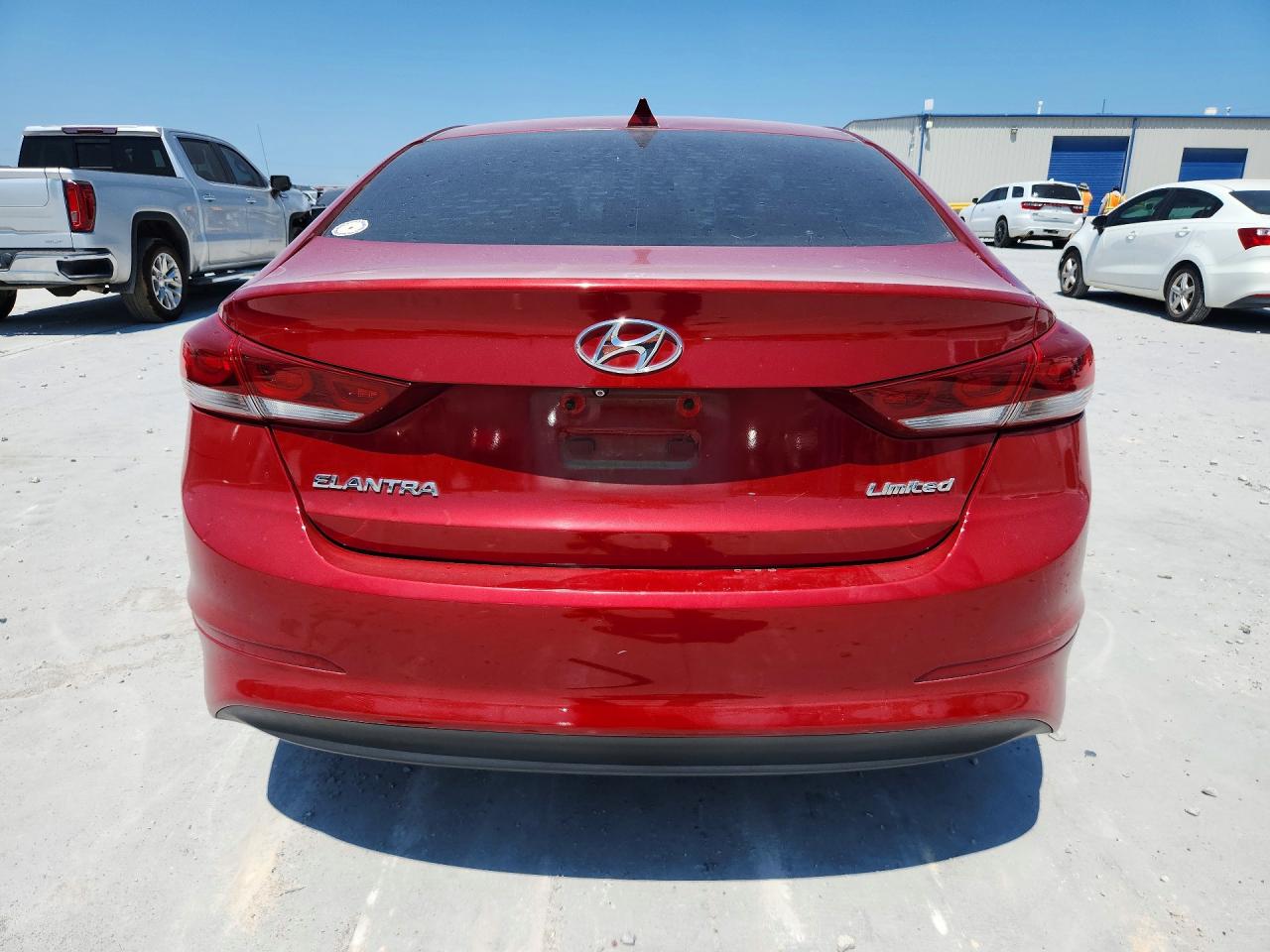 2017 Hyundai Elantra Limited Red vin: KMHD84LF0HU160770