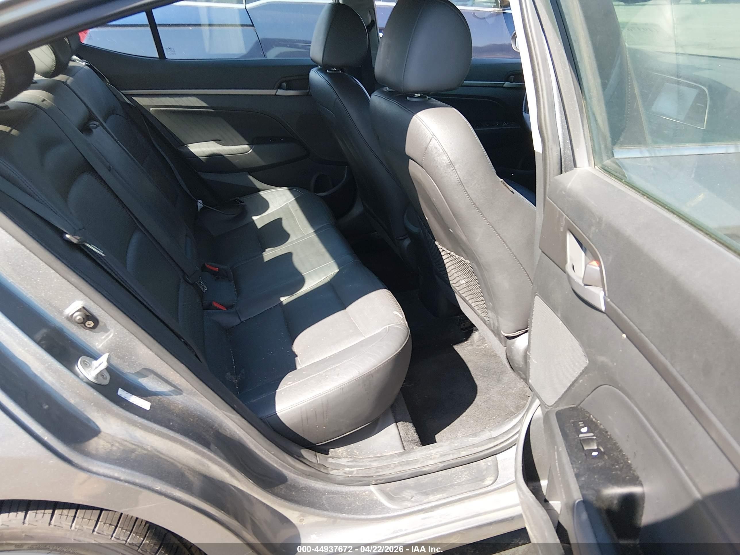2017 Hyundai Elantra Limited Серый vin: KMHD84LF0HU209272