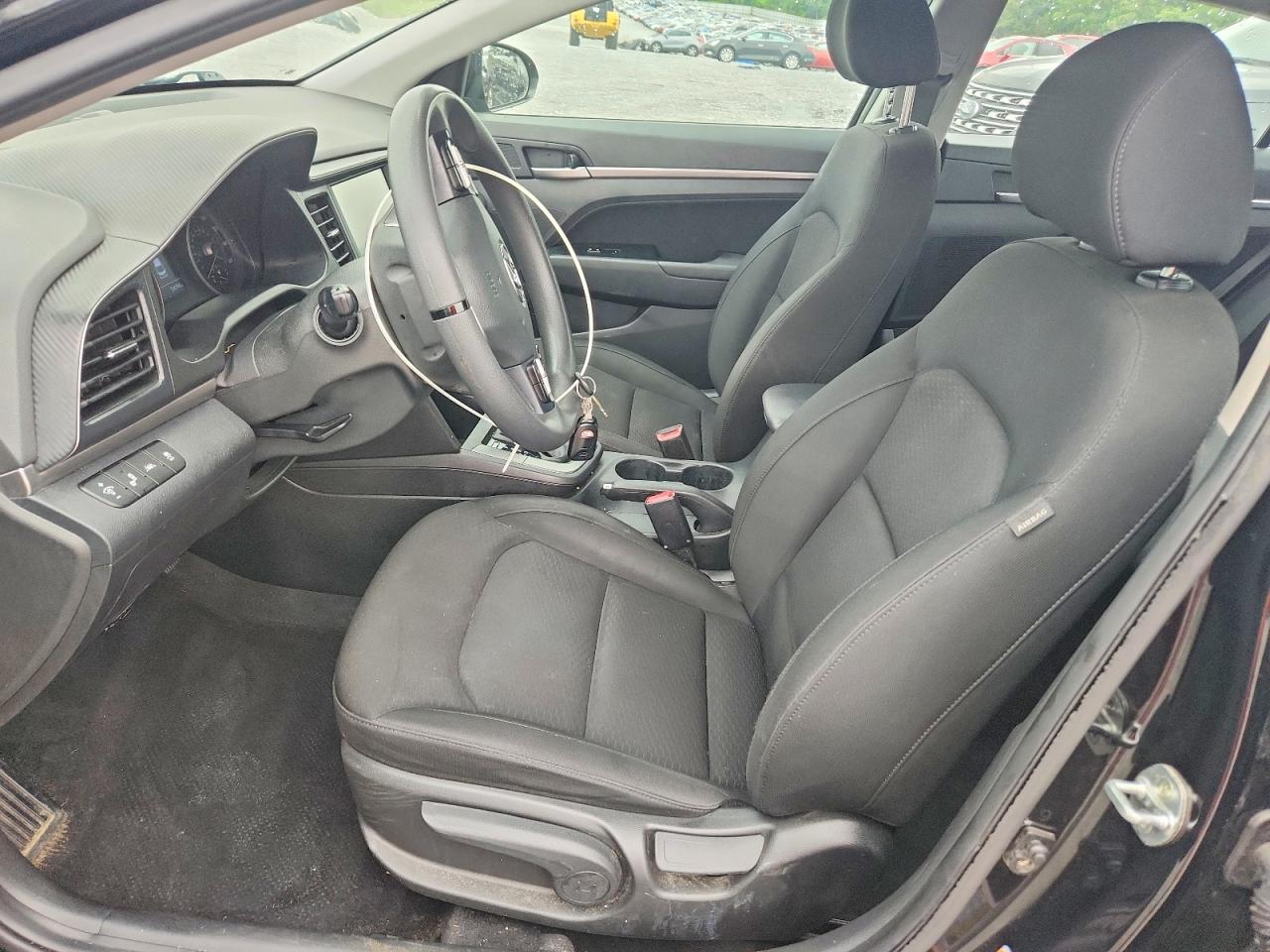 2020 Hyundai Elantra Sel Black vin: KMHD84LF0LU077686