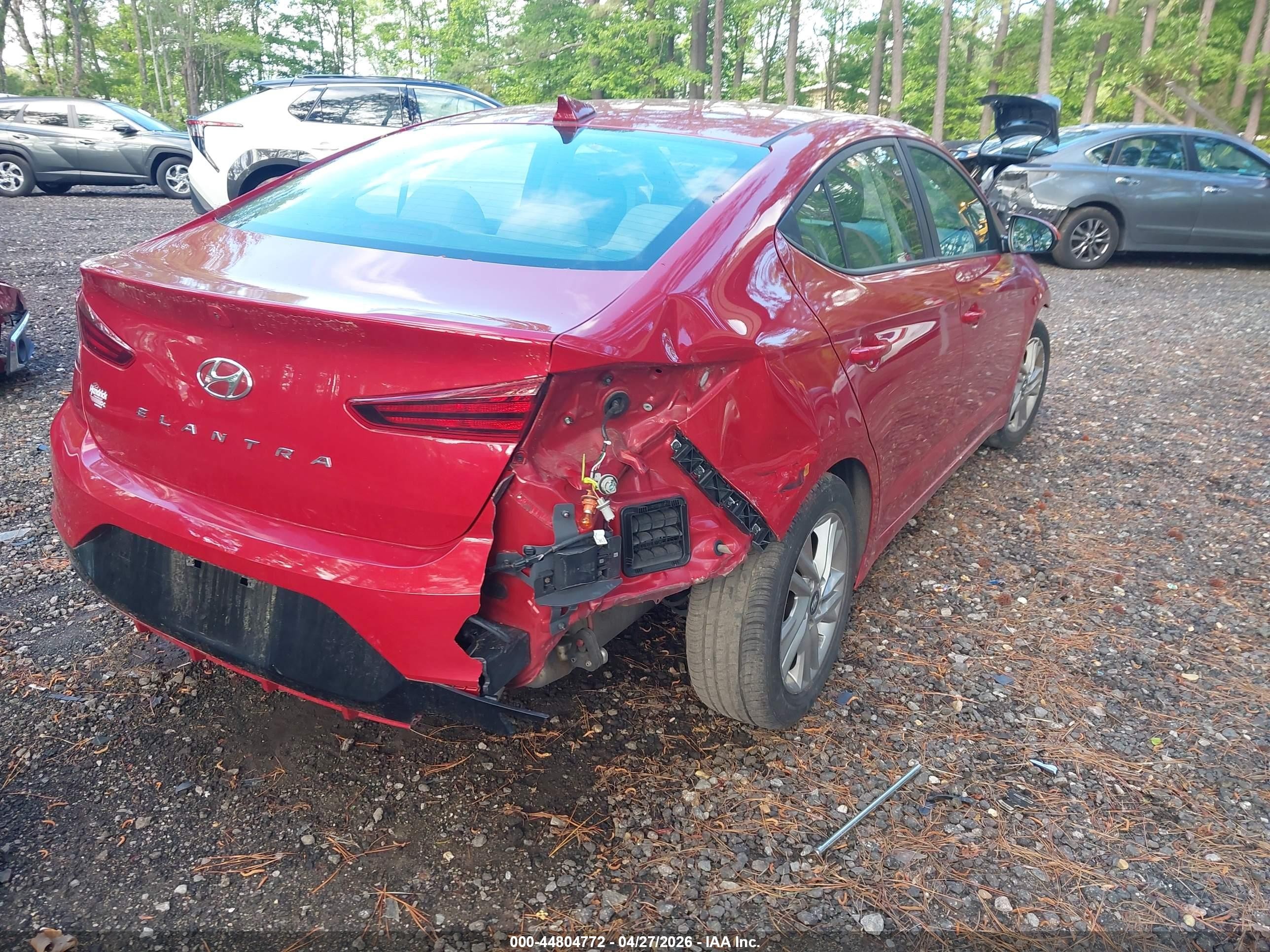 2020 Hyundai Elantra Value Edition Red vin: KMHD84LF0LU947906