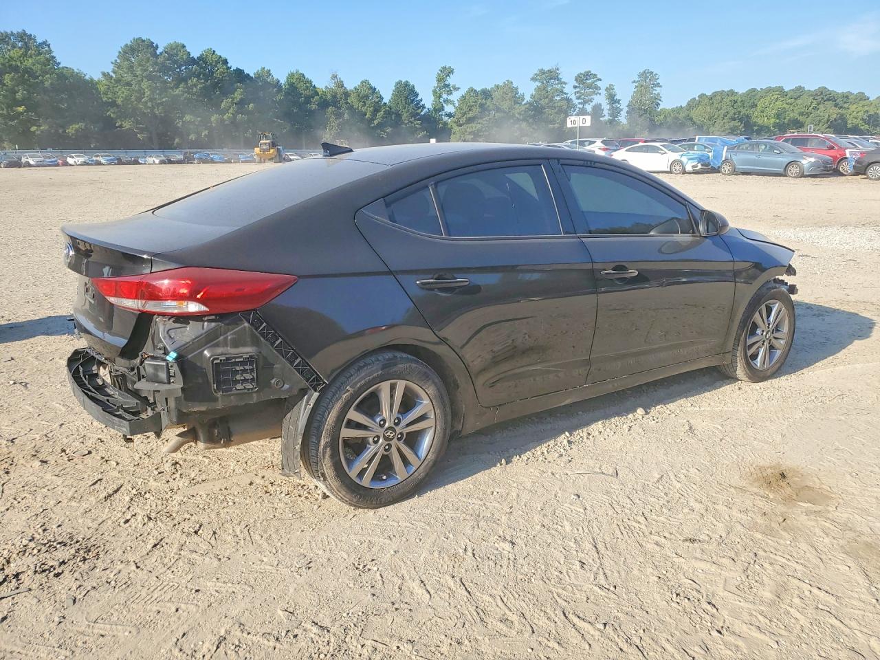 2018 Hyundai Elantra Sel Black vin: KMHD84LF1JU574209