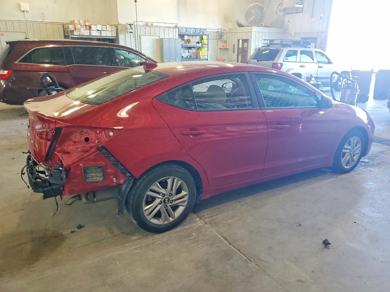 2019 Hyundai Elantra Value Edition Red vin: KMHD84LF1KU770460