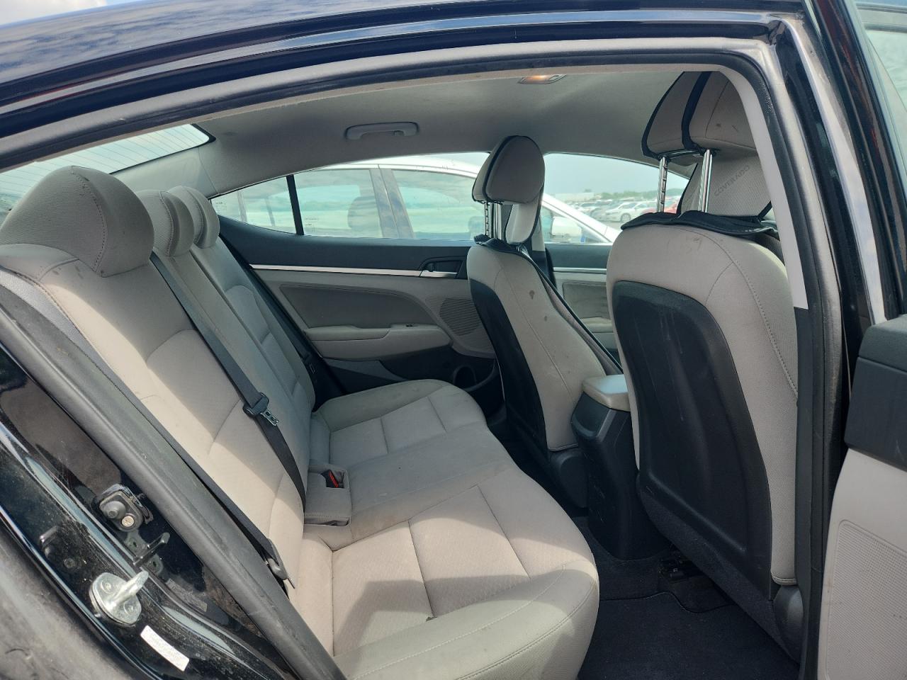 2019 Hyundai Elantra Sel Black vin: KMHD84LF1KU844332