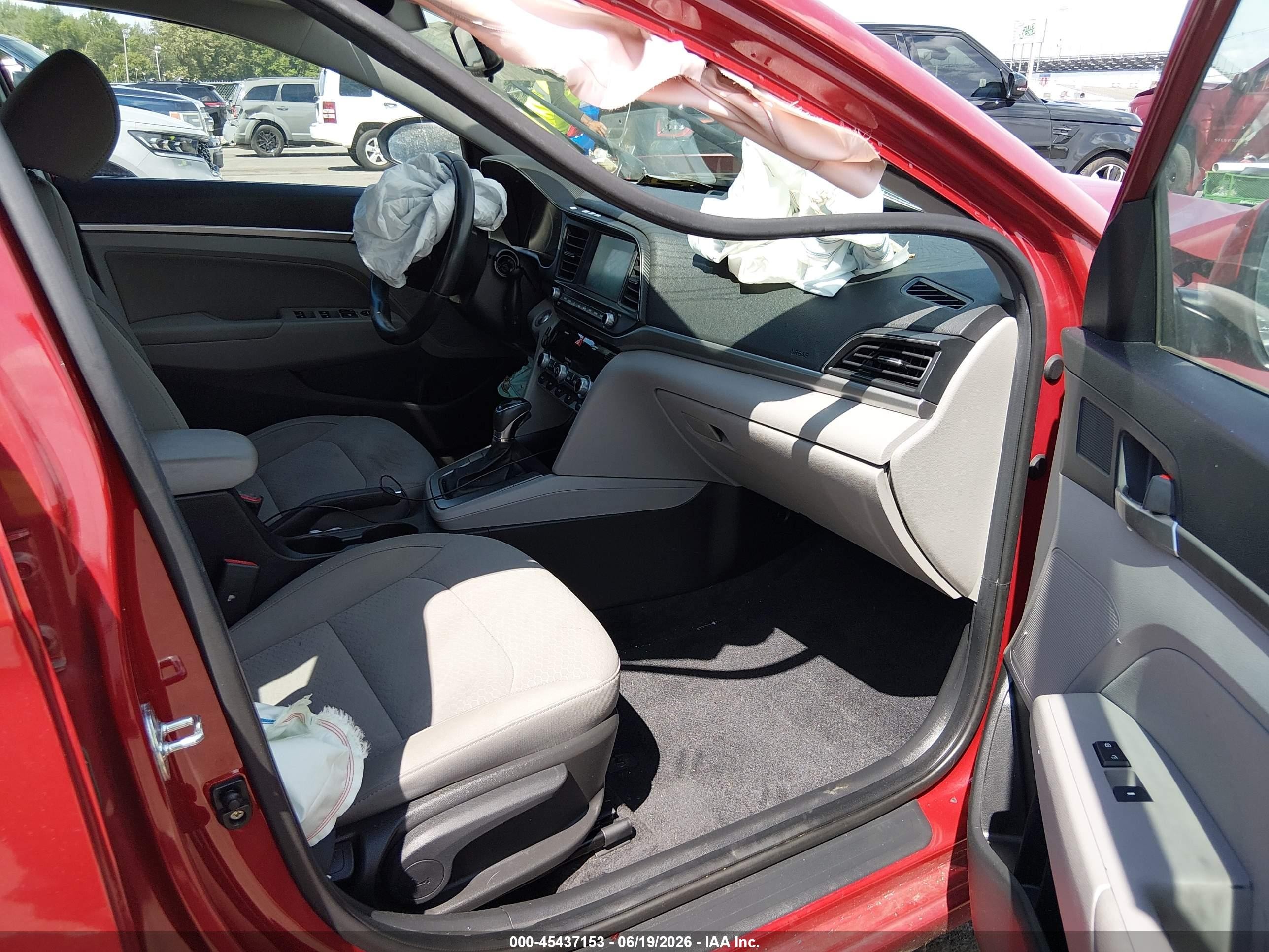 2020 Hyundai Elantra Value Edition Red vin: KMHD84LF1LU001166