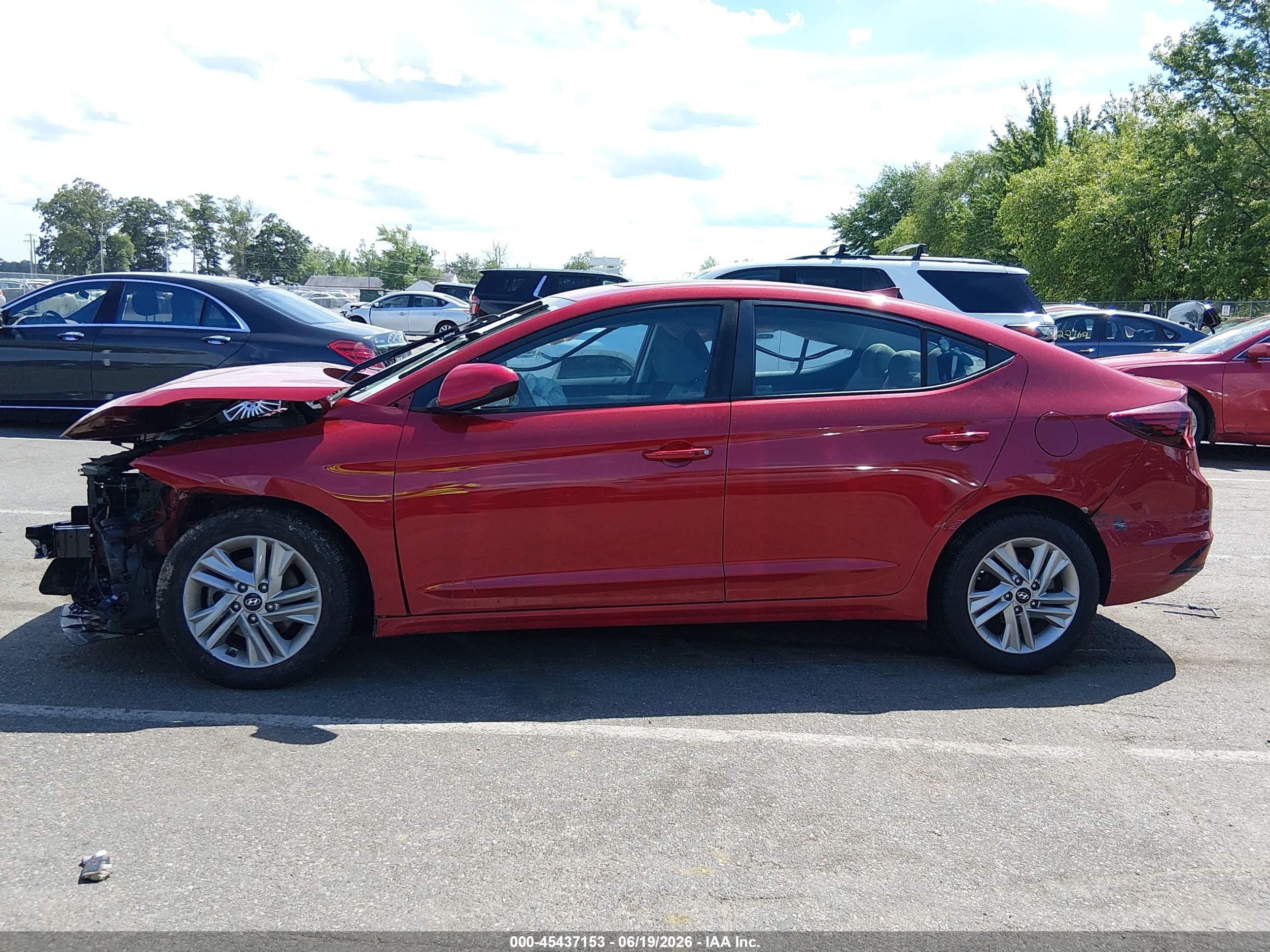 2020 Hyundai Elantra Value Edition Red vin: KMHD84LF1LU001166