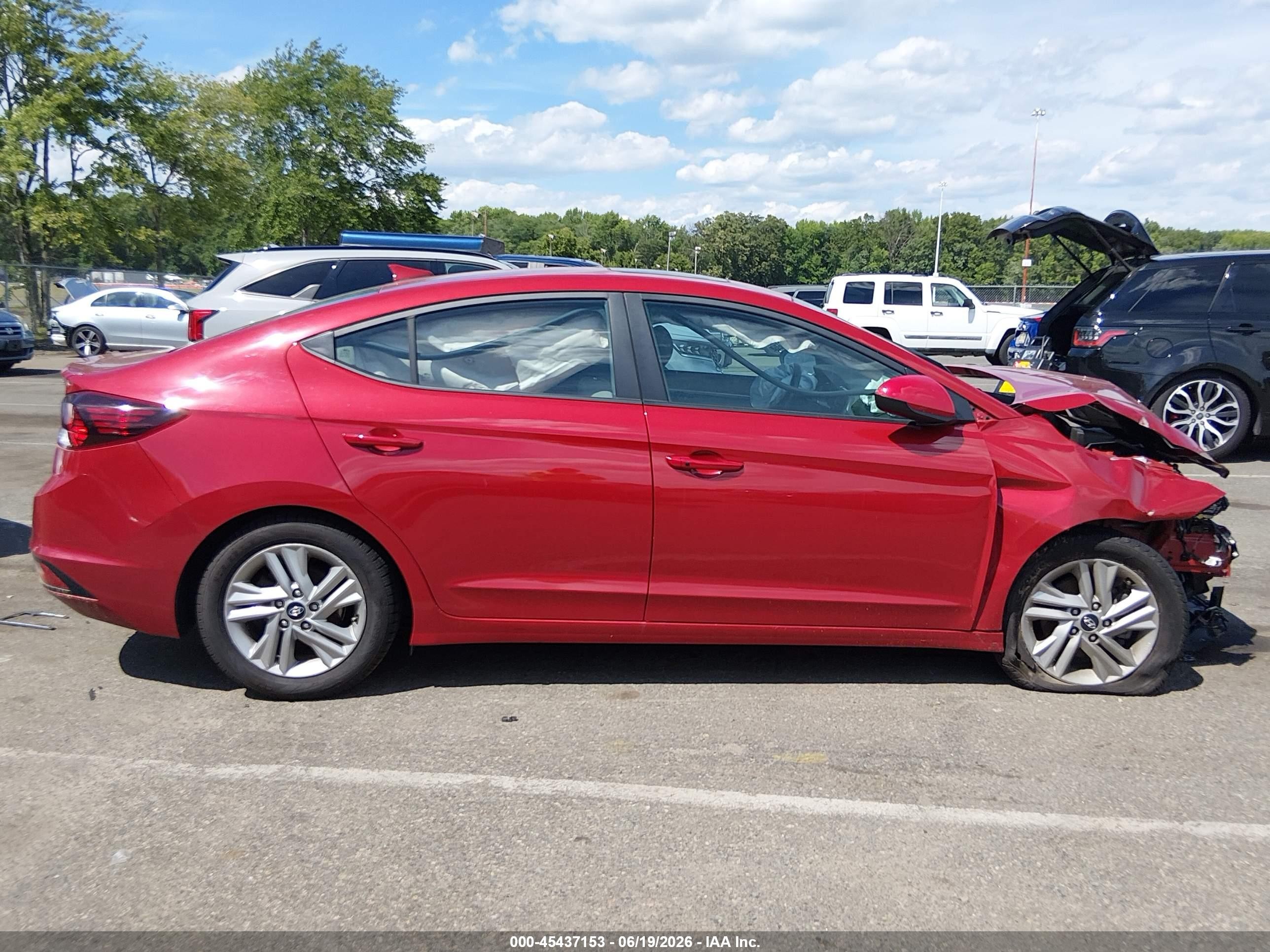 2020 Hyundai Elantra Value Edition Red vin: KMHD84LF1LU001166