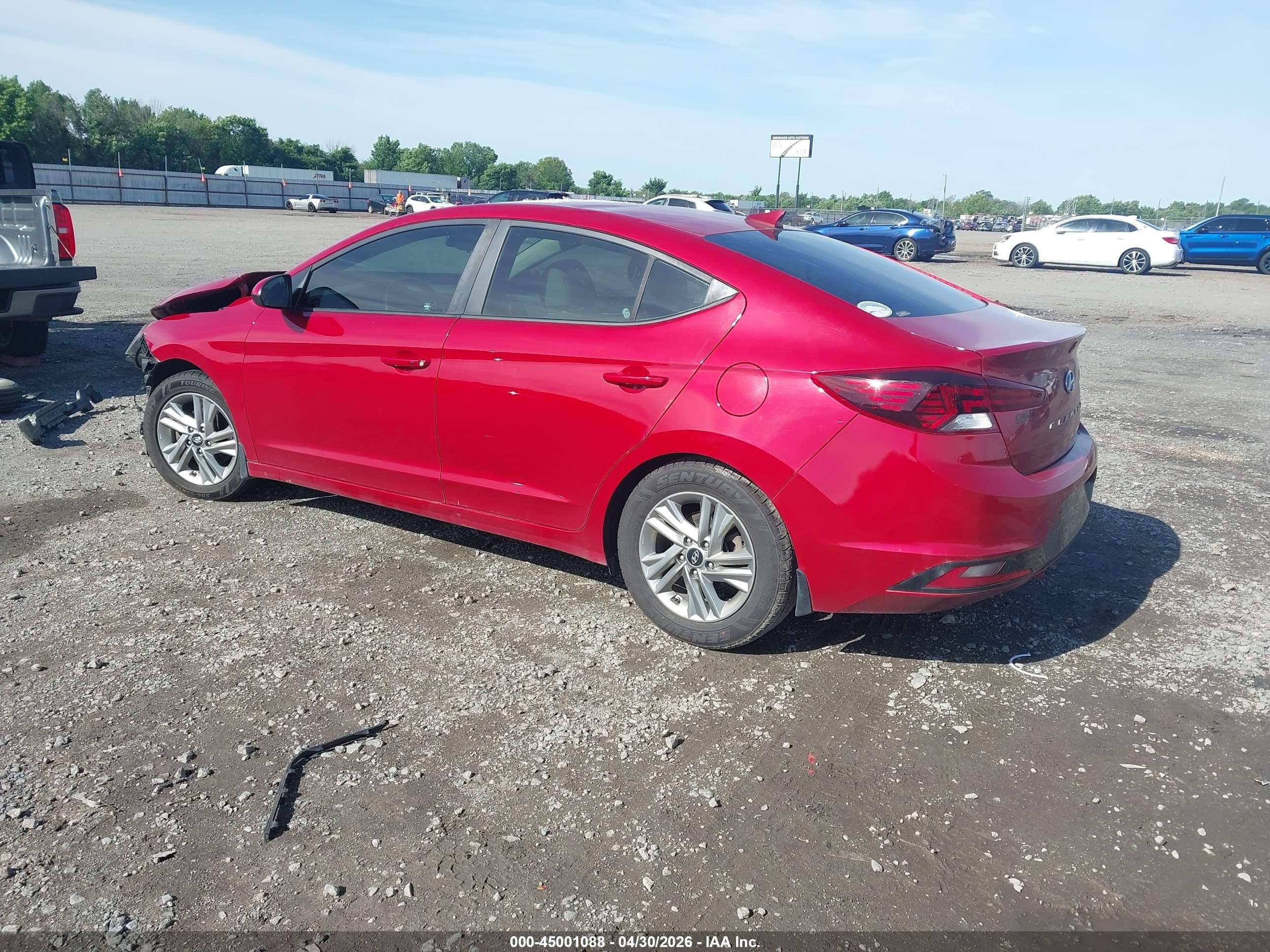 2020 Hyundai Elantra Value Edition Red vin: KMHD84LF1LU107620
