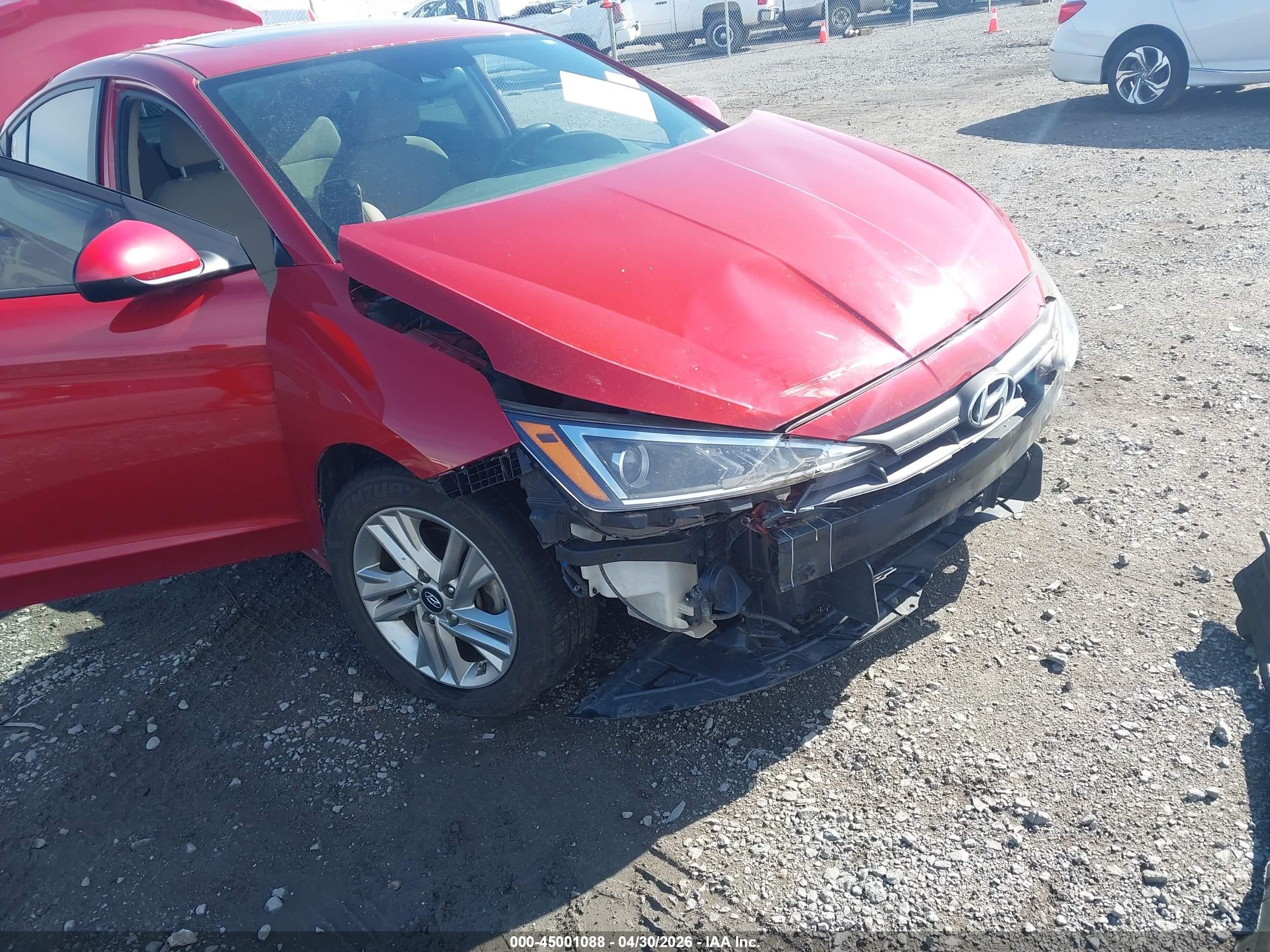 2020 Hyundai Elantra Value Edition Red vin: KMHD84LF1LU107620