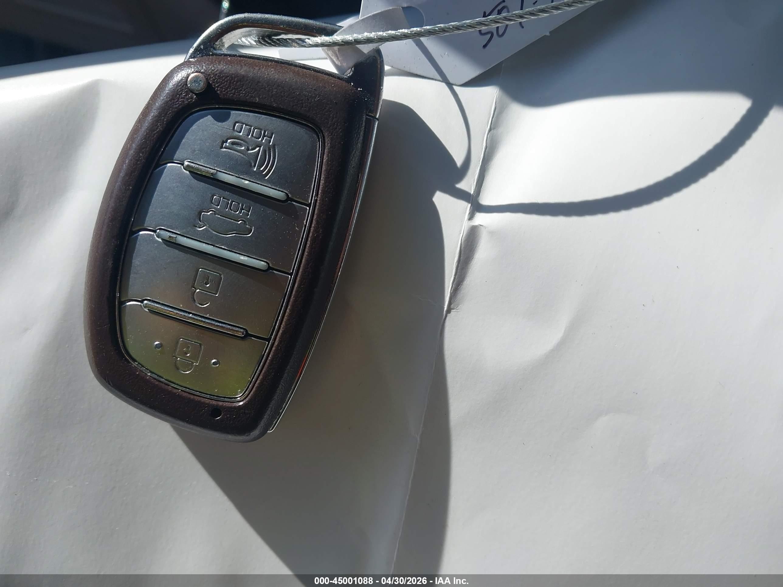 2020 Hyundai Elantra Value Edition Red vin: KMHD84LF1LU107620