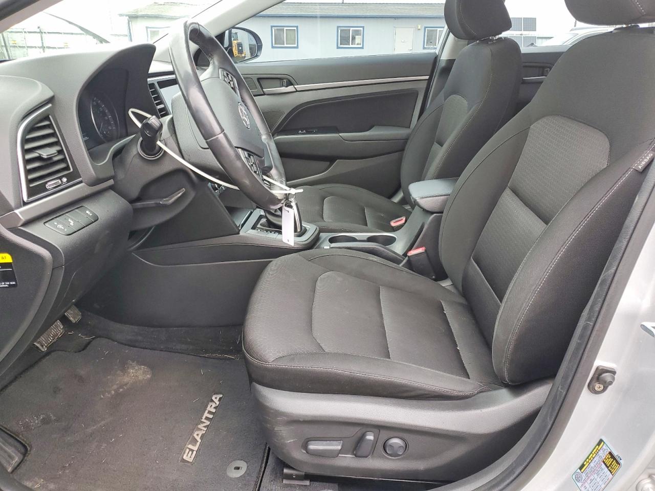 2017 Hyundai Elantra Value Edition Silver vin: KMHD84LF2HU354913