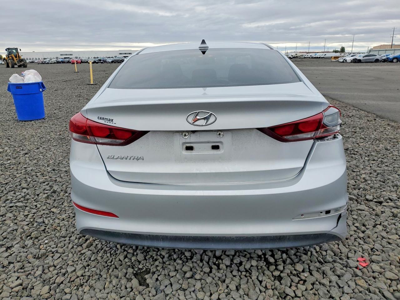 2017 Hyundai Elantra Value Edition Silver vin: KMHD84LF2HU354913