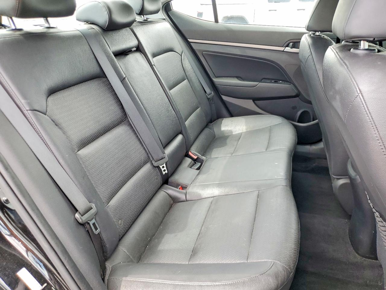 2018 Hyundai Elantra Limited Black vin: KMHD84LF2JU502936