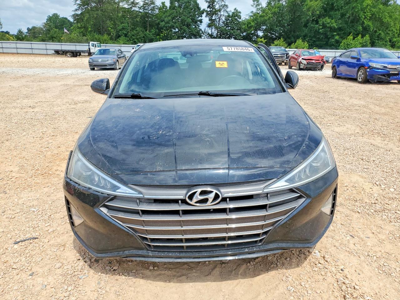 2019 Hyundai Elantra Sel Black vin: KMHD84LF2KU746426