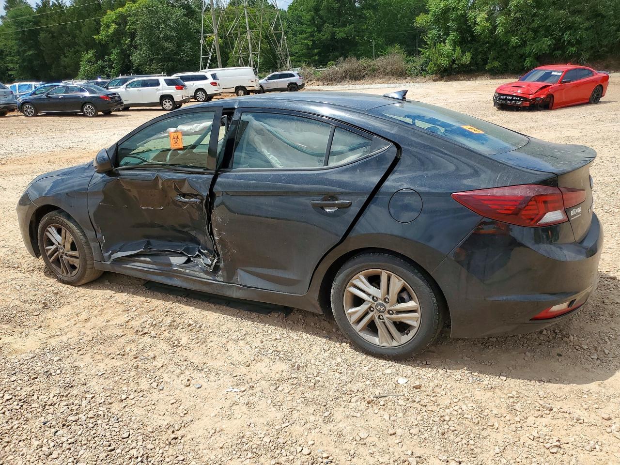 2019 Hyundai Elantra Sel Black vin: KMHD84LF2KU746426