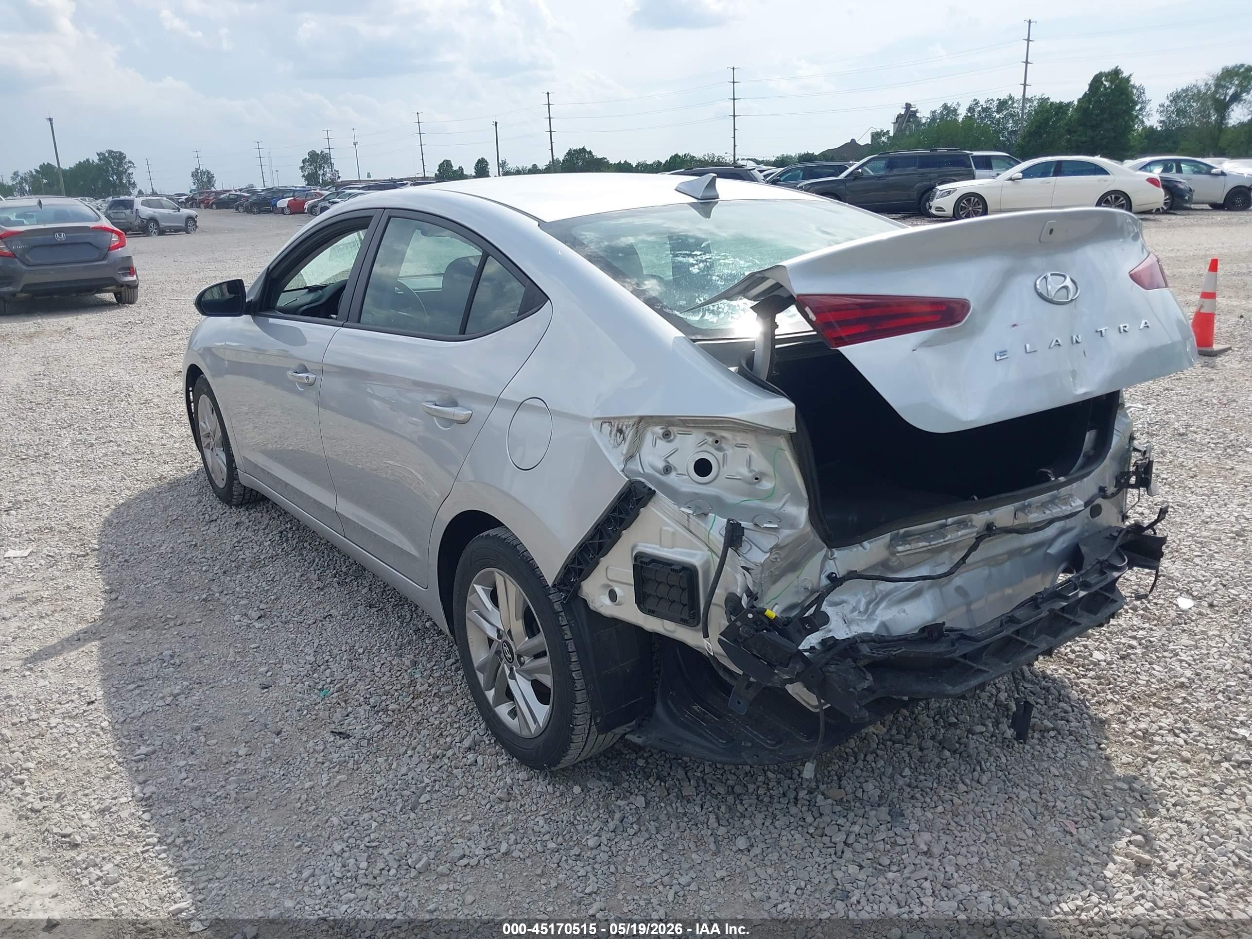 2019 Hyundai Elantra Sel Silver vin: KMHD84LF2KU775389