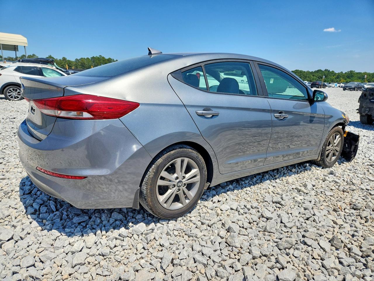 2017 Hyundai Elantra Se Silver vin: KMHD84LF3HU194931