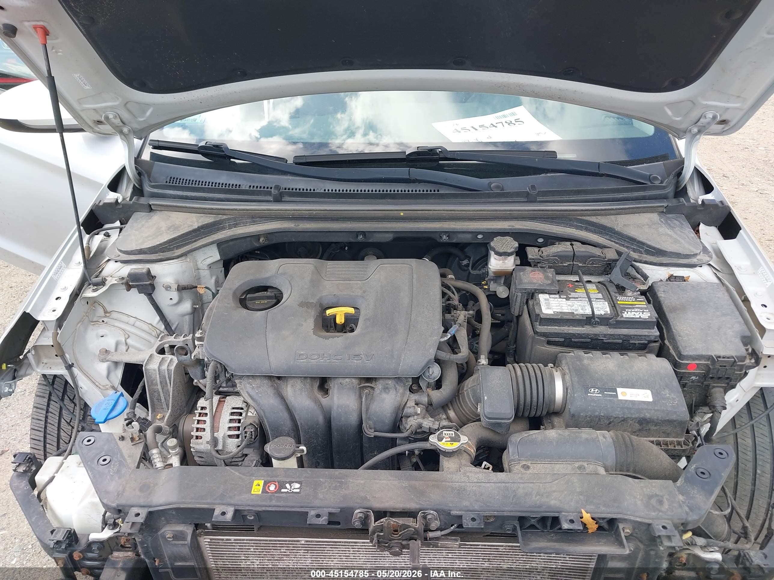 2019 Hyundai Elantra Sel Silver vin: KMHD84LF3KU746113