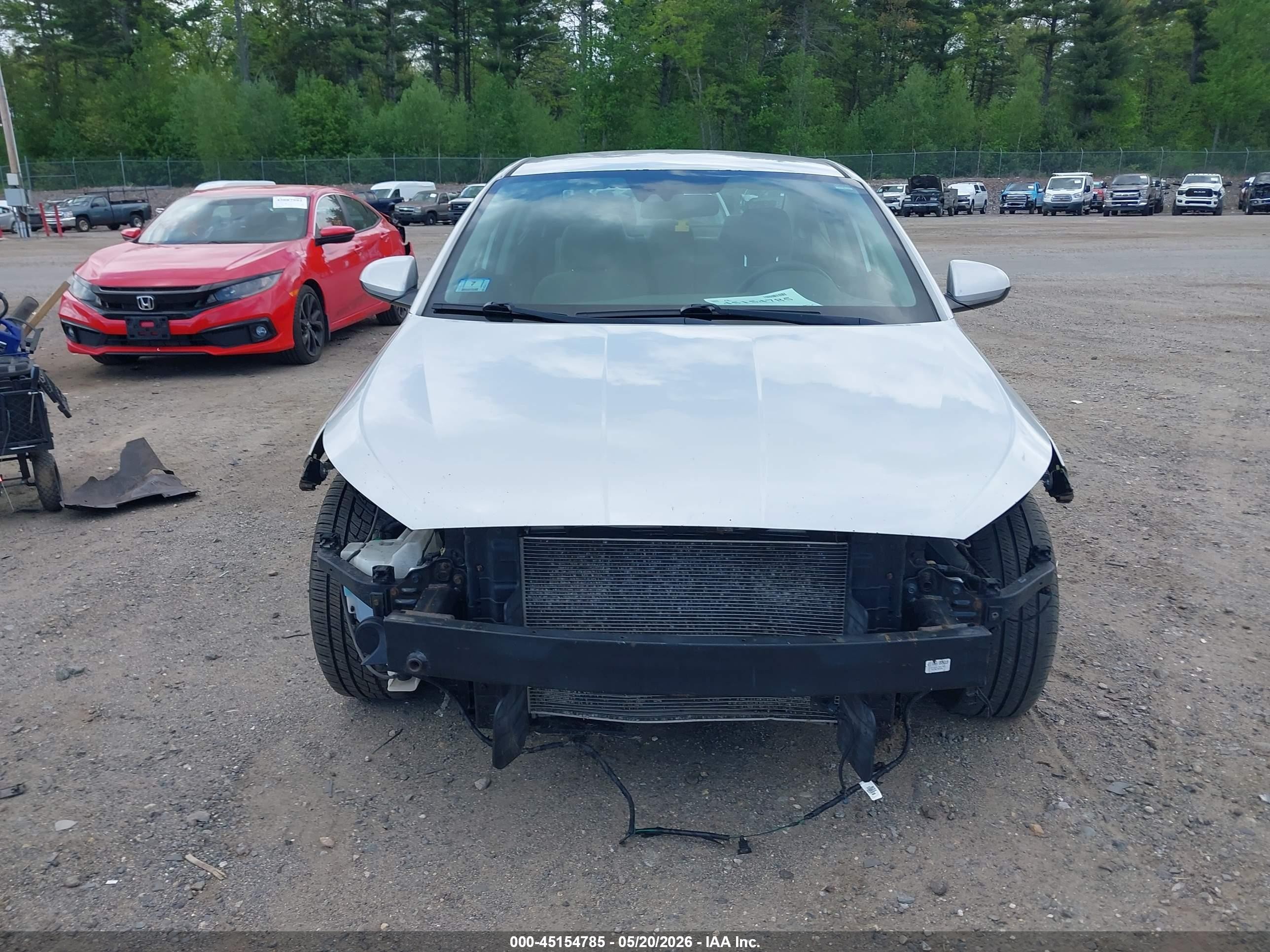 2019 Hyundai Elantra Sel Silver vin: KMHD84LF3KU746113