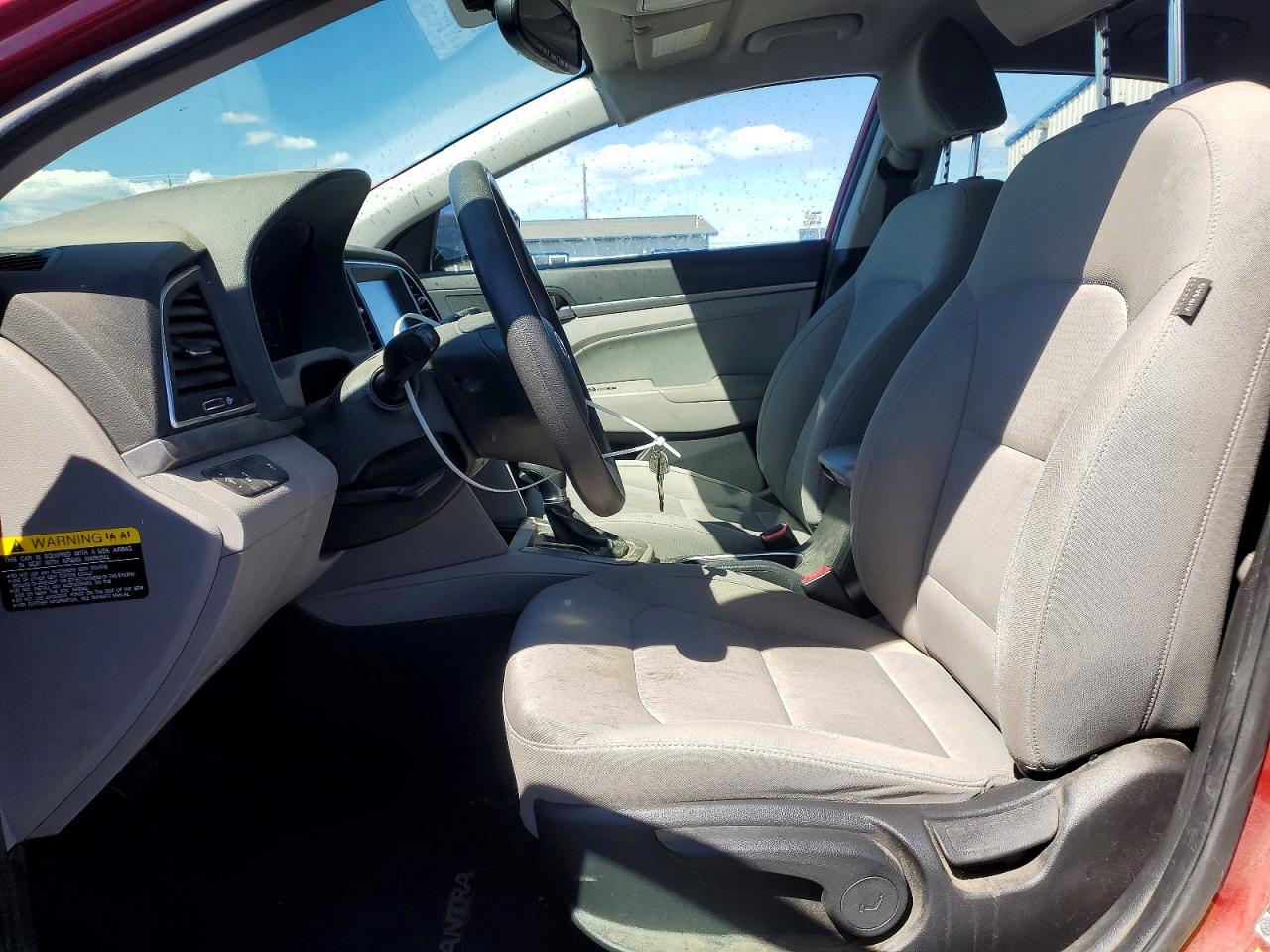 2018 Hyundai Elantra Sel Red vin: KMHD84LF4JU665135