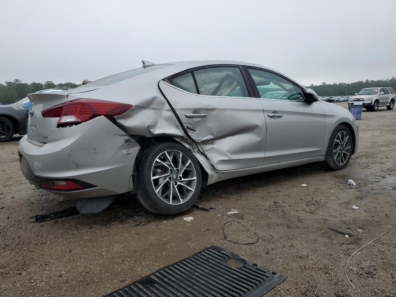 2020 Hyundai Elantra Sel Silver vin: KMHD84LF4LU998776