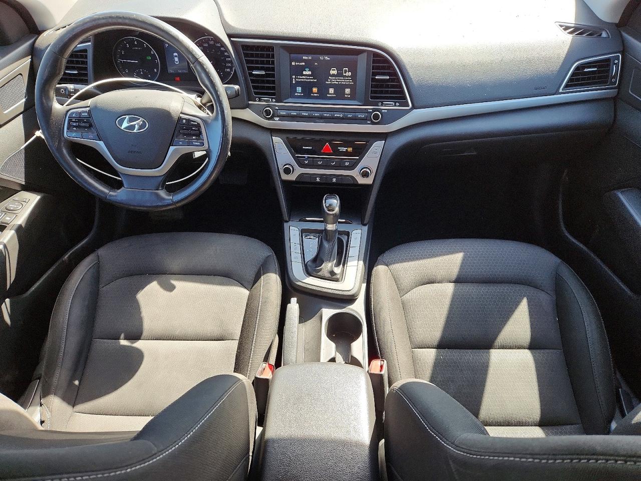 2017 Hyundai Elantra Se Gray vin: KMHD84LF5HU139798