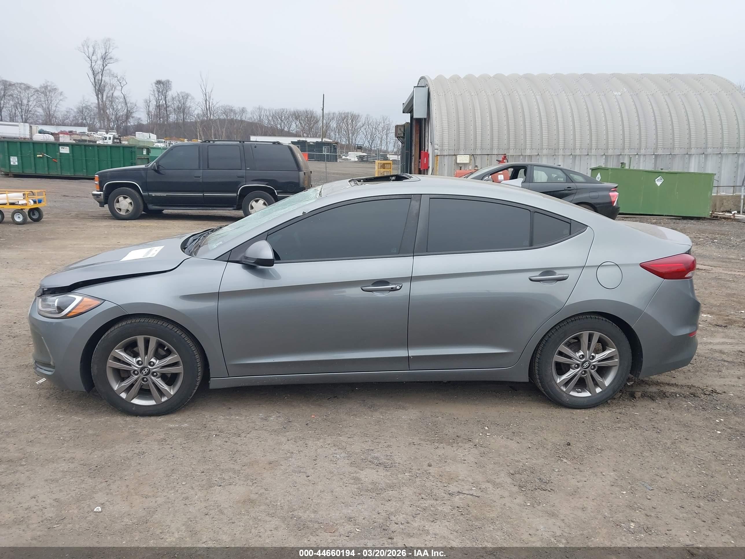 2017 Hyundai Elantra Value Edition Gray vin: KMHD84LF5HU369082