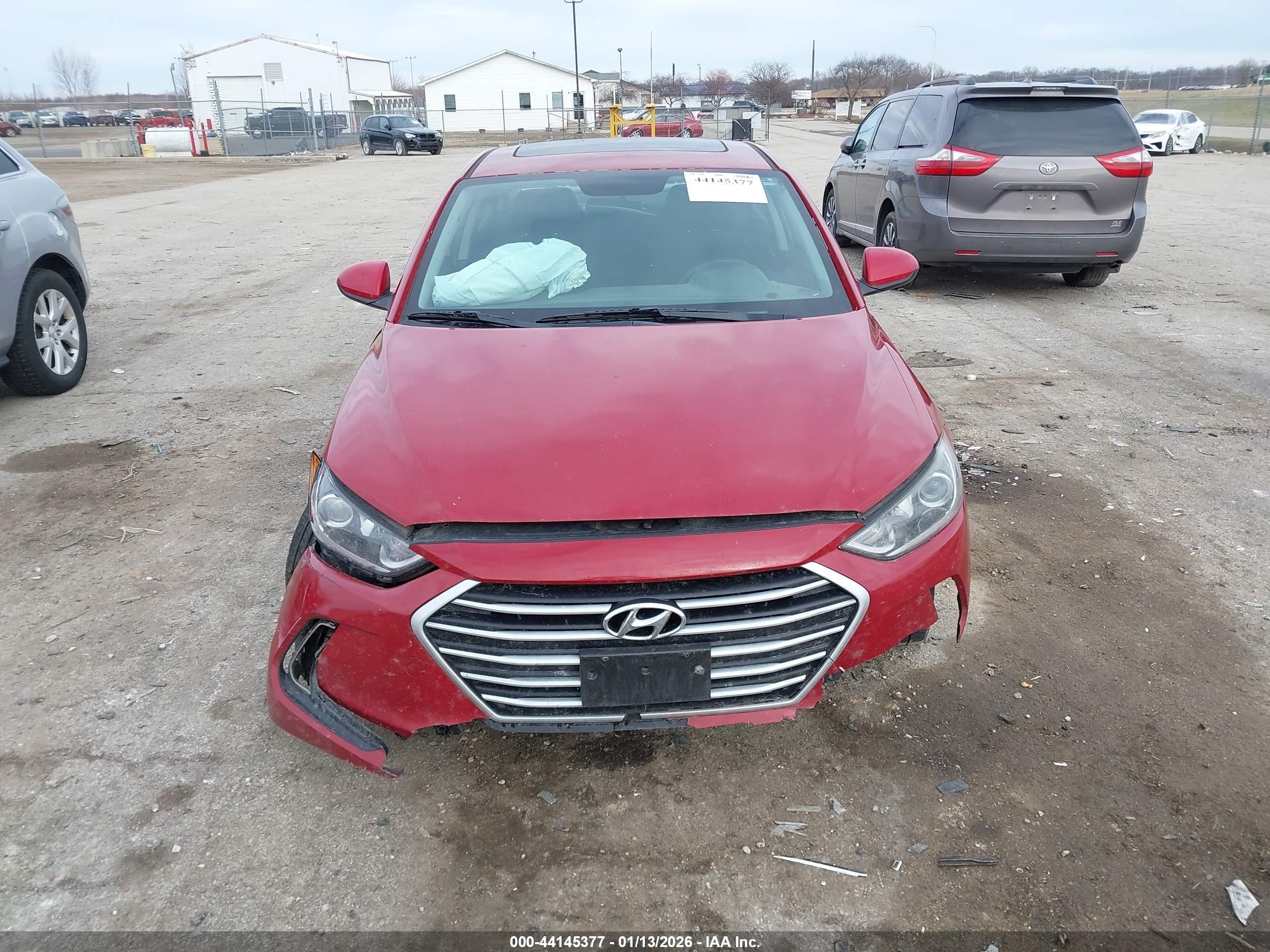 2017 Hyundai Elantra Value Edition Red vin: KMHD84LF5HU423383