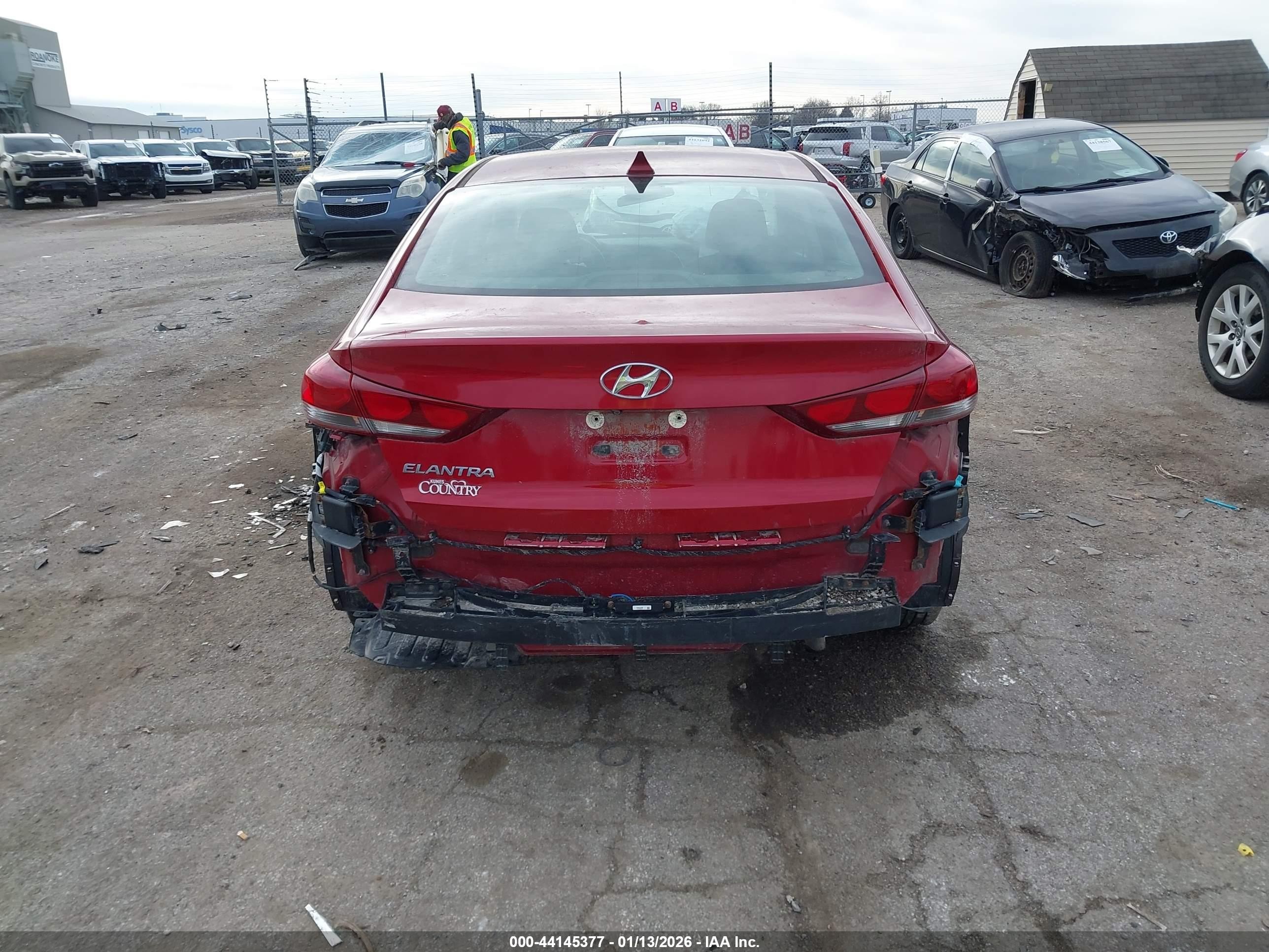 2017 Hyundai Elantra Value Edition Red vin: KMHD84LF5HU423383
