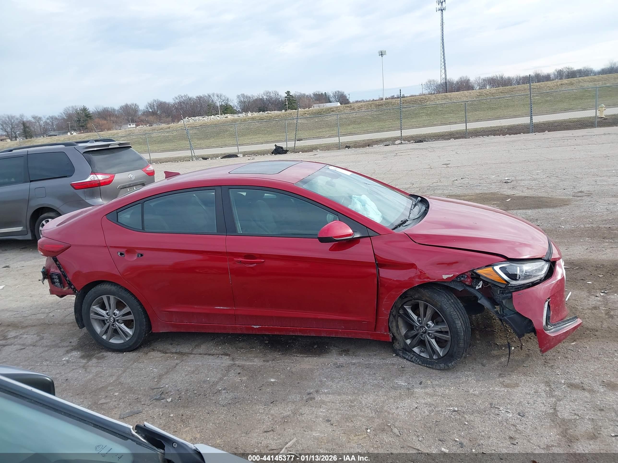 2017 Hyundai Elantra Value Edition Red vin: KMHD84LF5HU423383