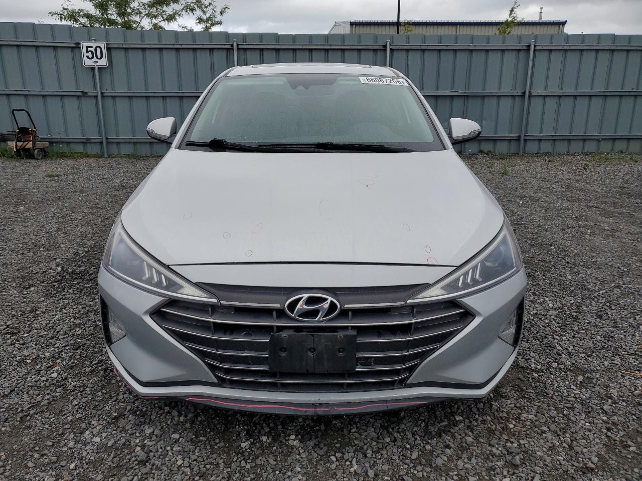 2019 Hyundai Elantra Se Silver vin: KMHD84LF5KU861604