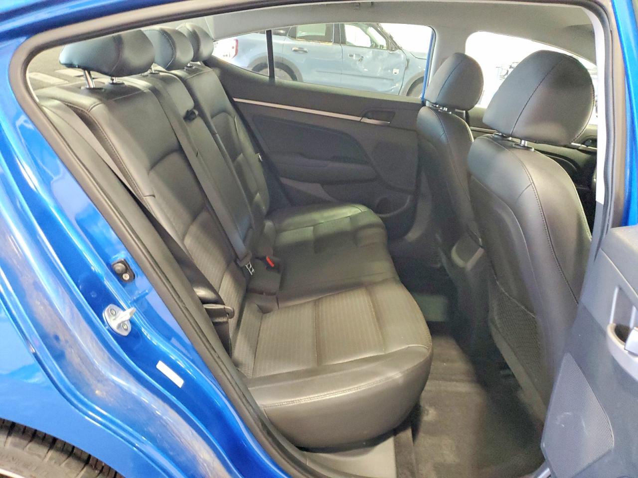 2017 Hyundai Elantra Limited Blue vin: KMHD84LF6HU074962