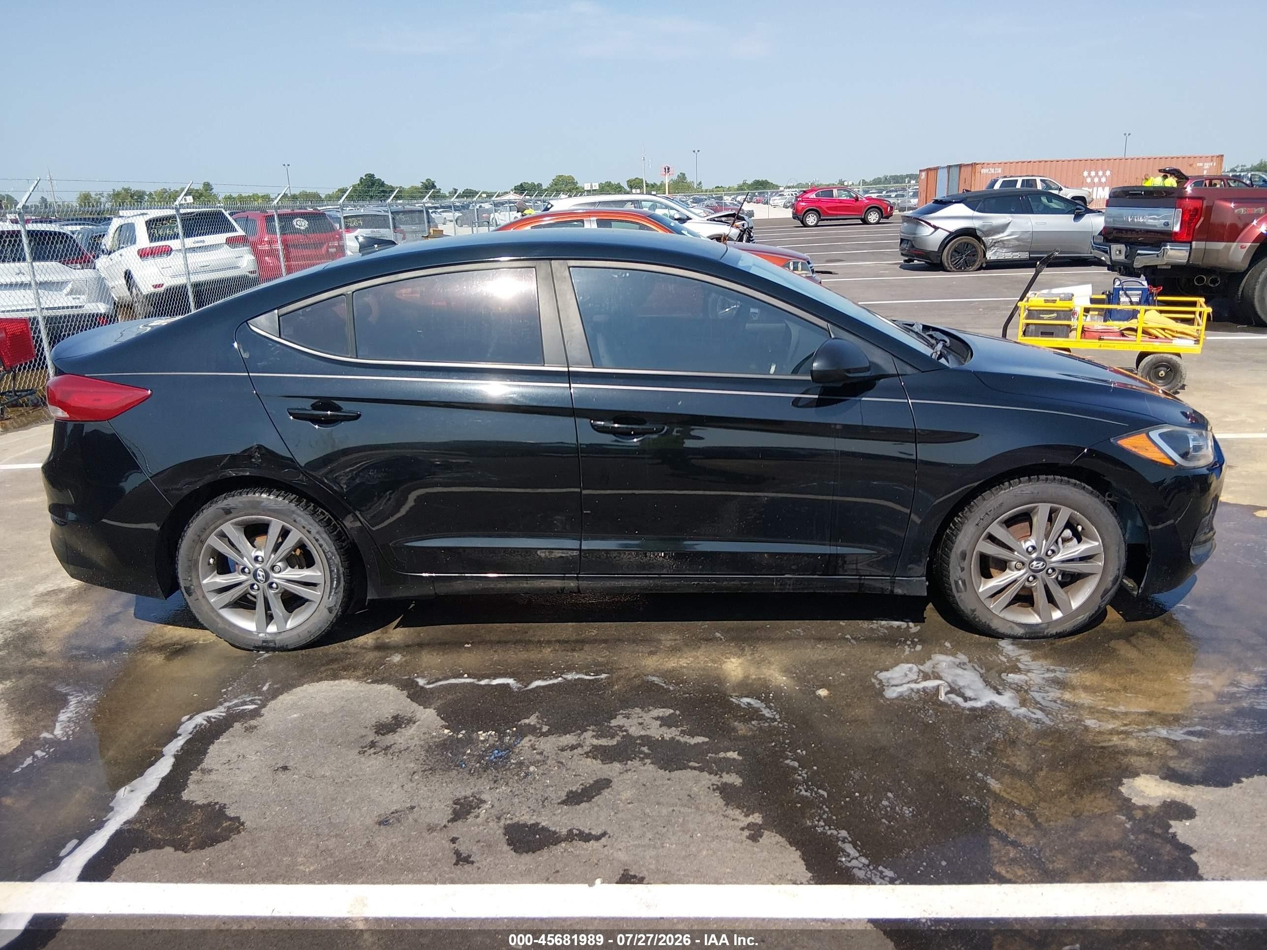 2017 Hyundai Elantra Se Black vin: KMHD84LF6HU075612