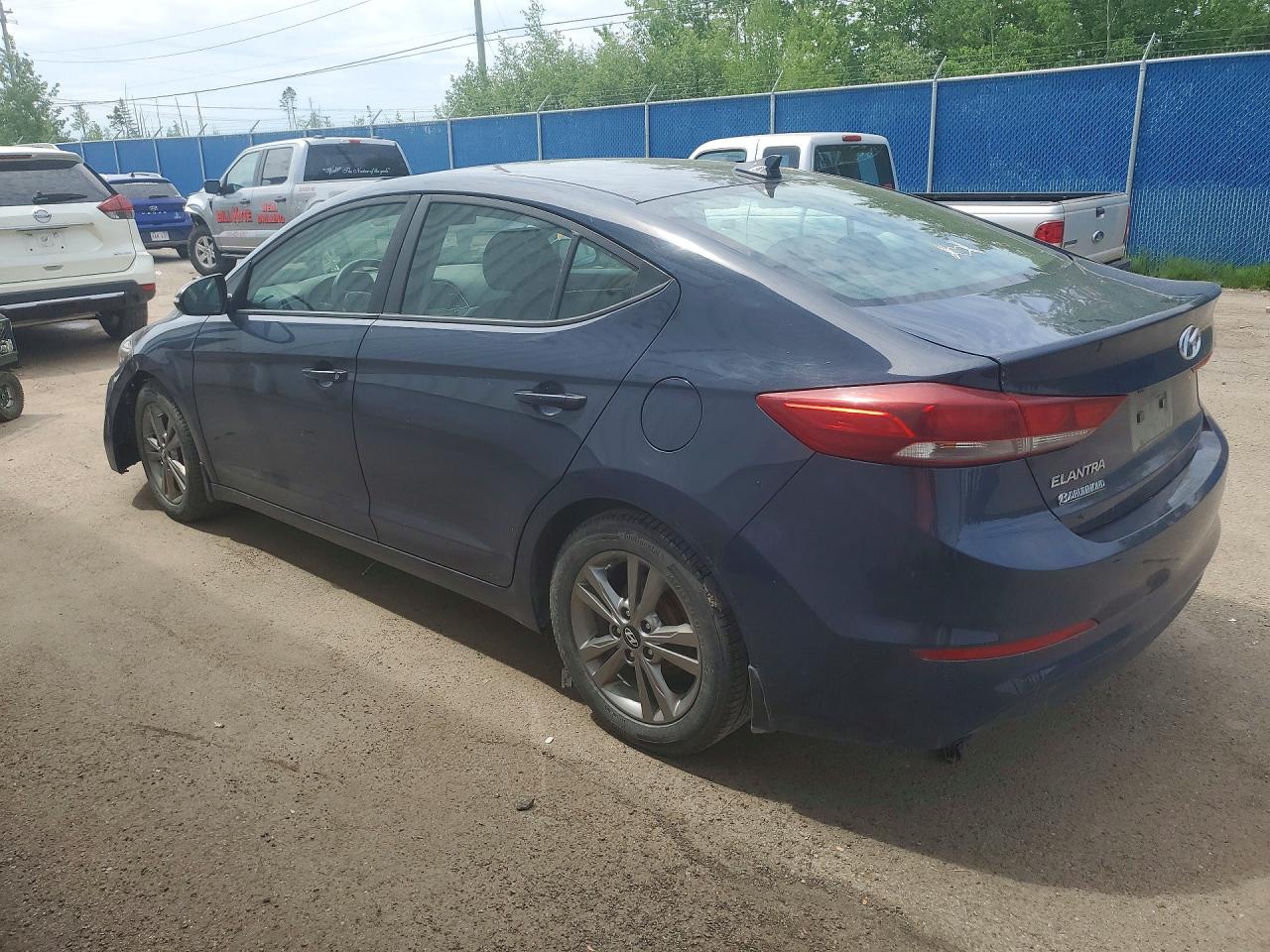 2017 Hyundai Elantra Se Blue vin: KMHD84LF6HU093706