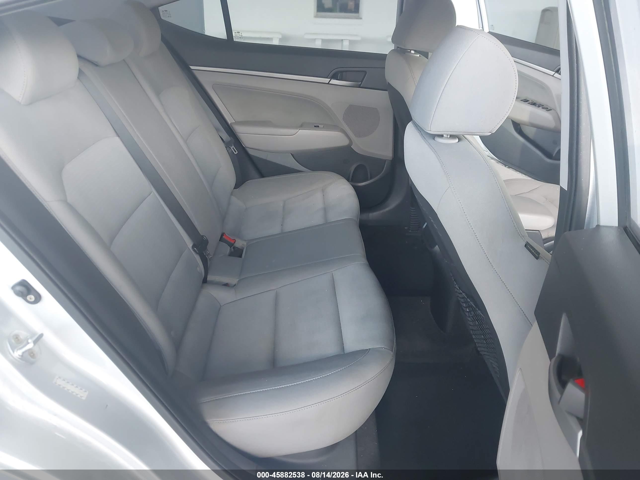 2018 Hyundai Elantra Value Edition Silver vin: KMHD84LF6JU571998