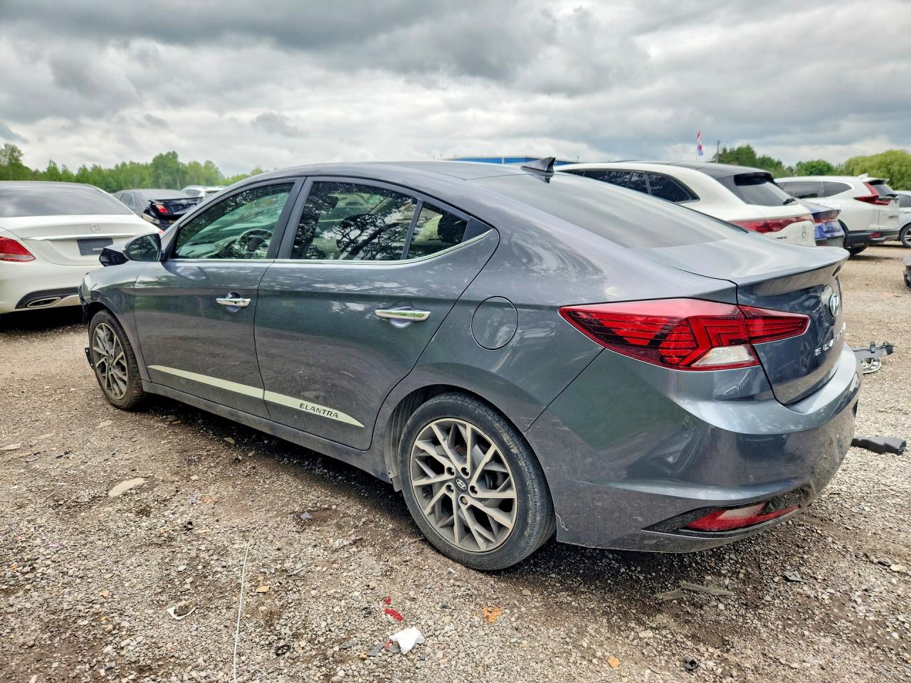 2020 Hyundai Elantra Sel Gray vin: KMHD84LF6LU001731