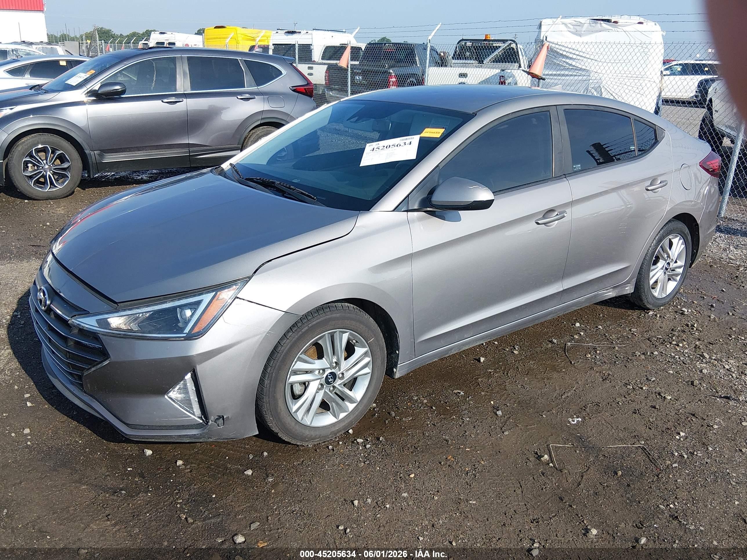 2020 Hyundai Elantra Sel Gray vin: KMHD84LF6LU026550