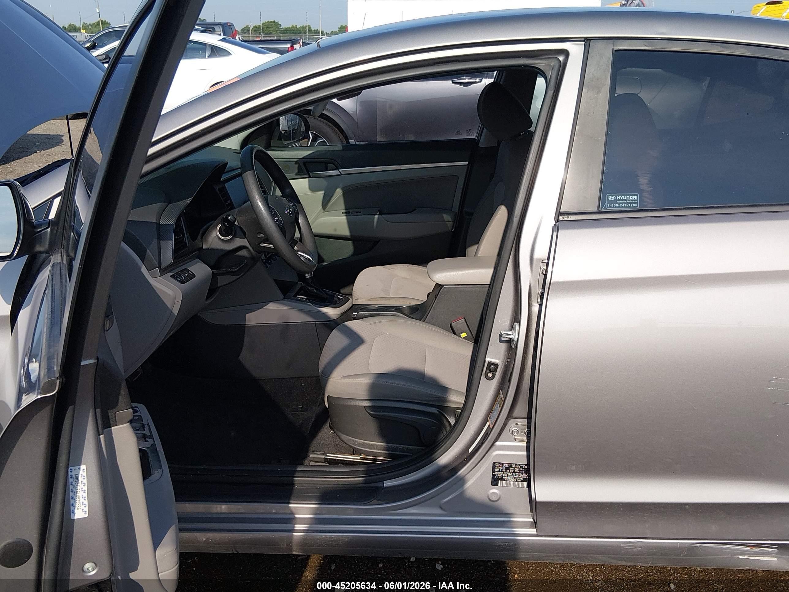 2020 Hyundai Elantra Sel Gray vin: KMHD84LF6LU026550