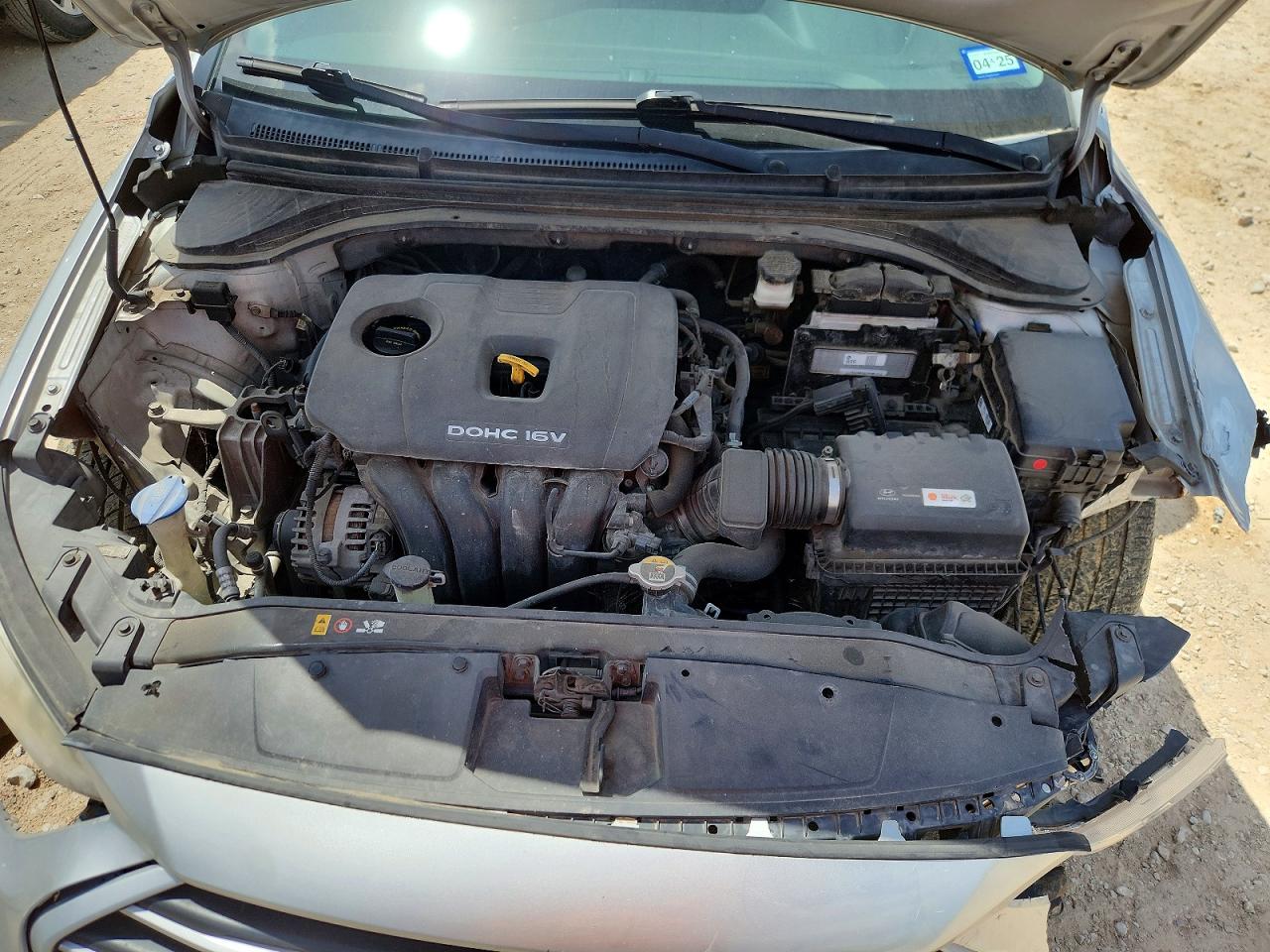 2018 Hyundai Elantra Sel Серебряный vin: KMHD84LF7JU705952