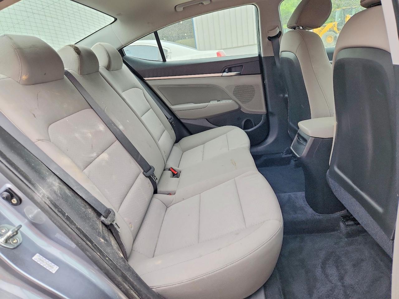 2019 Hyundai Elantra Value Edition Gray vin: KMHD84LF7KU830693