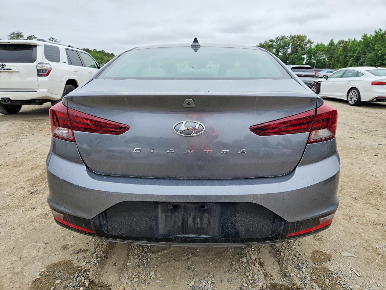 2019 Hyundai Elantra Value Edition Gray vin: KMHD84LF7KU830693