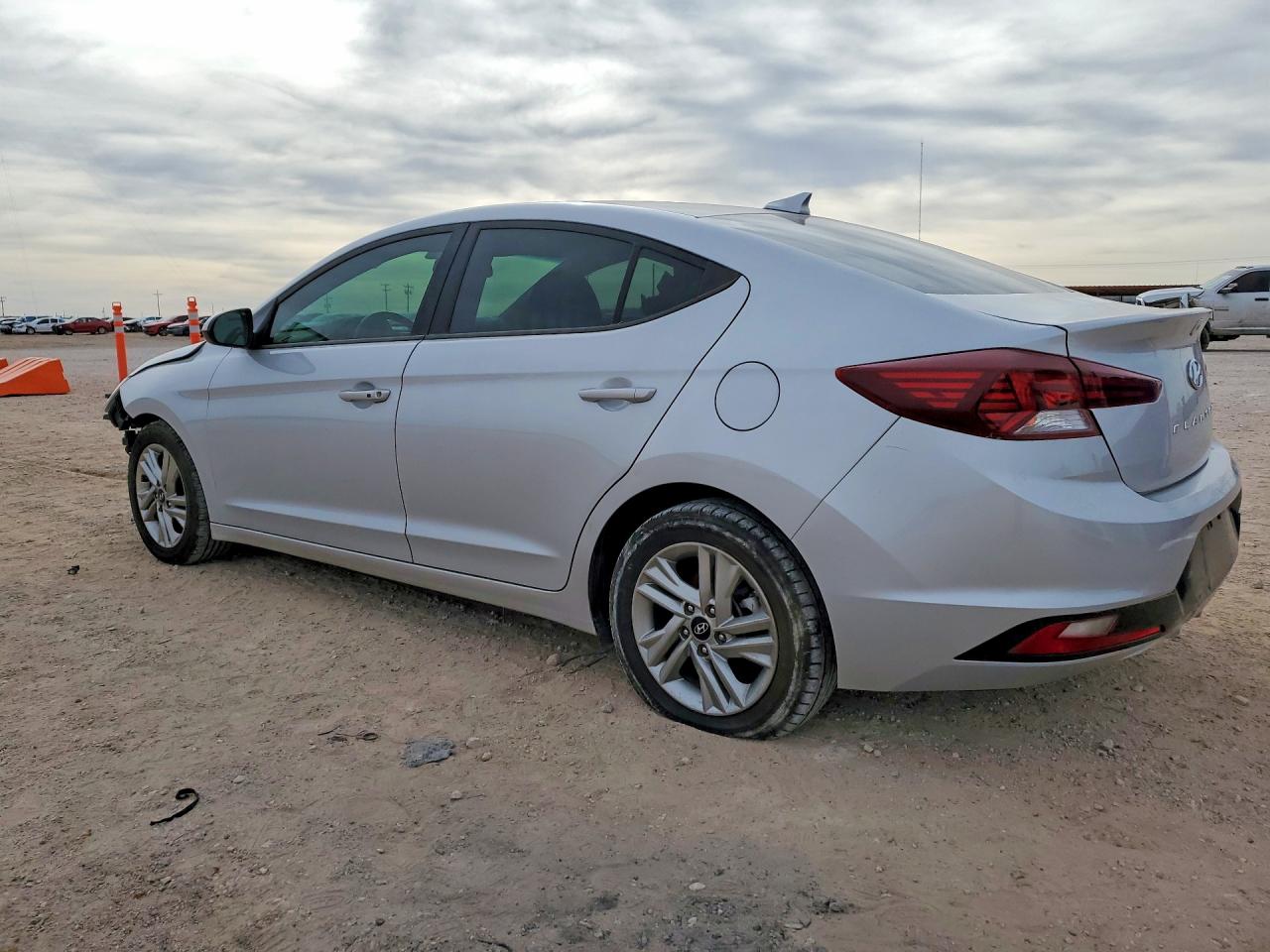 2019 Hyundai Elantra Value Edition Silver vin: KMHD84LF7KU862222